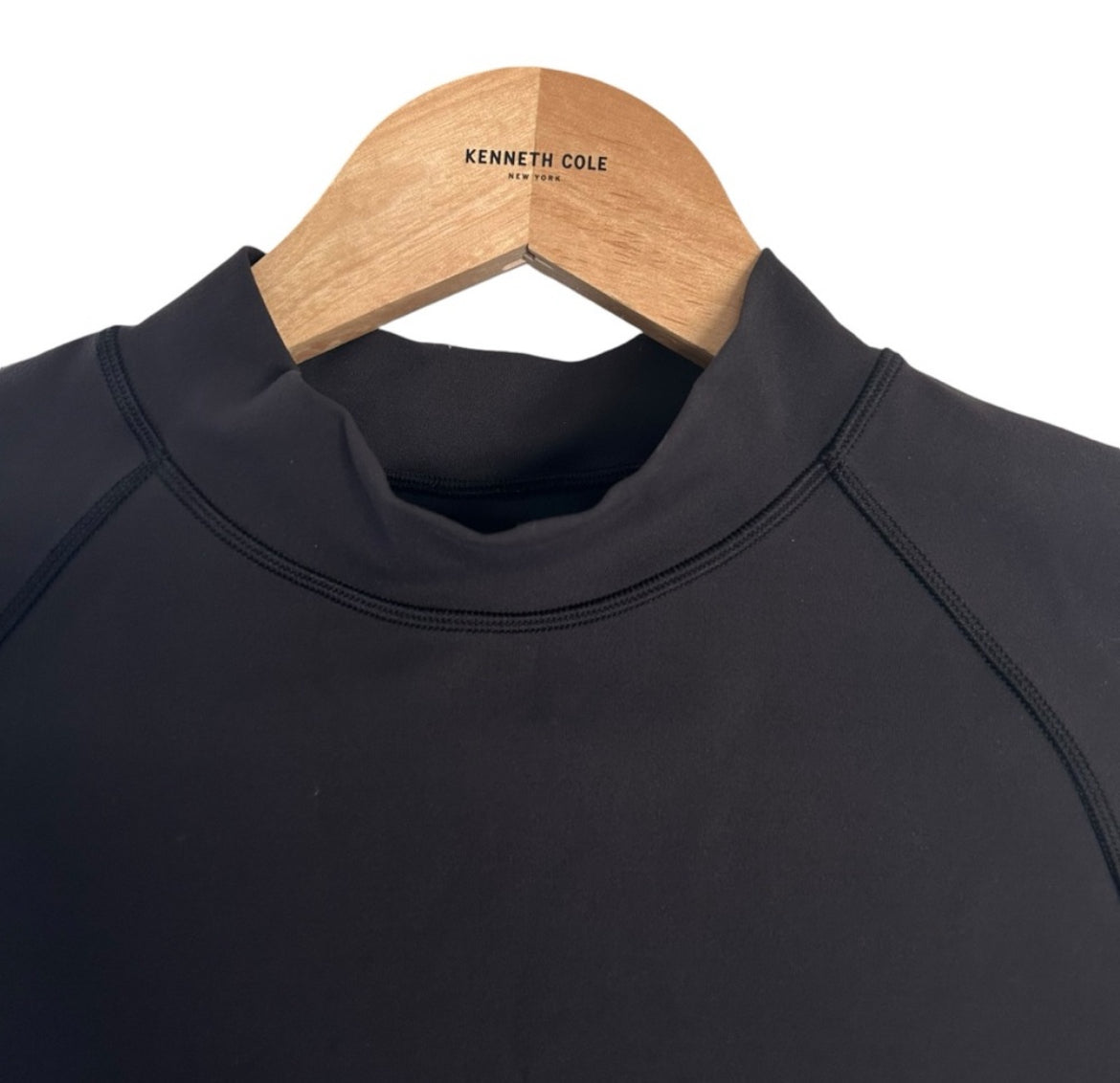 Lulu Small Everlux and Mesh Cropped Short Raglan Sleeve