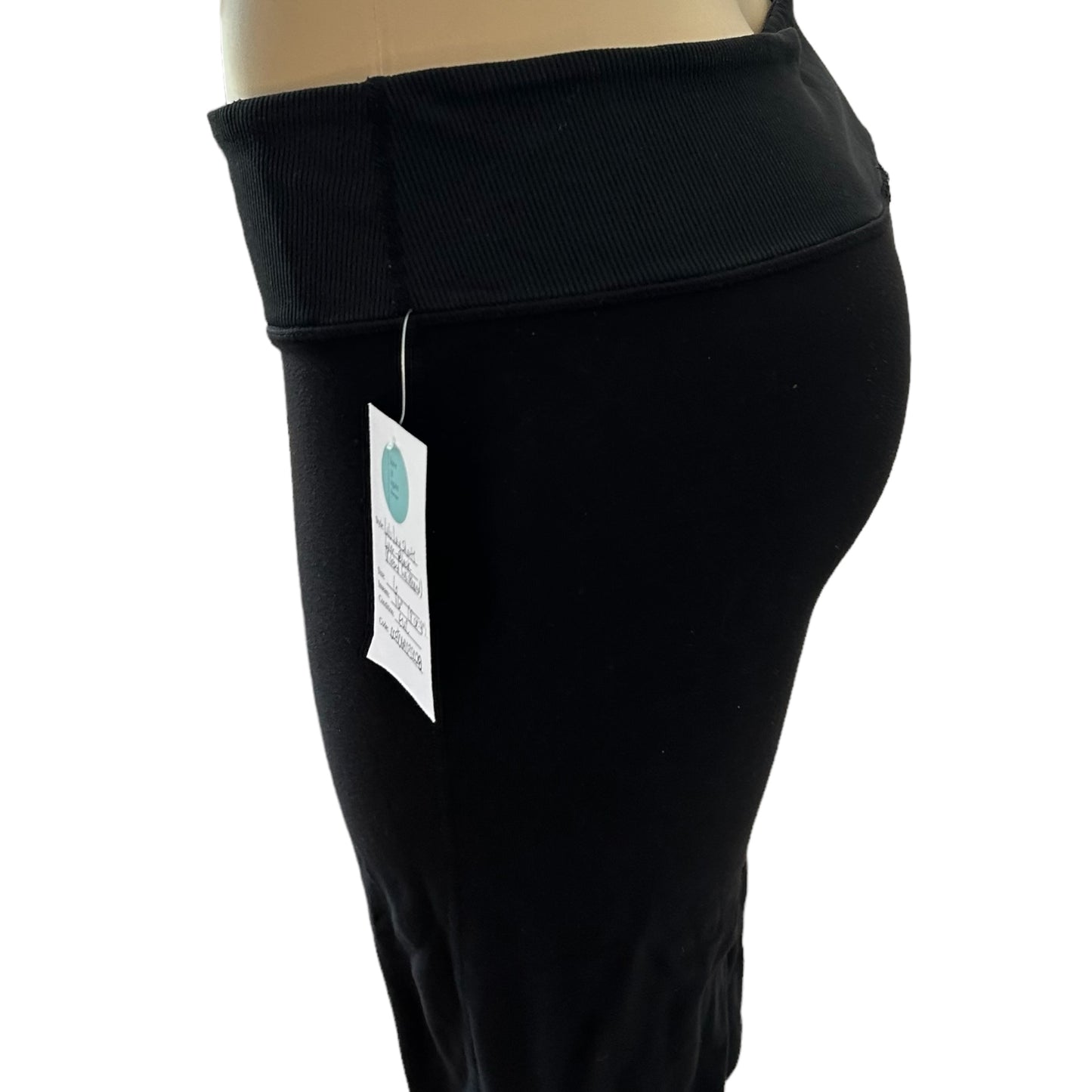 Lululemon Bermuda Shorts Ribbed Waistband Black Rare Size 6