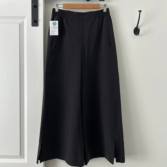 Lulu 2023 Stretch Woven Wide-Leg High-Rise Cropped Pants Rare Size Medium