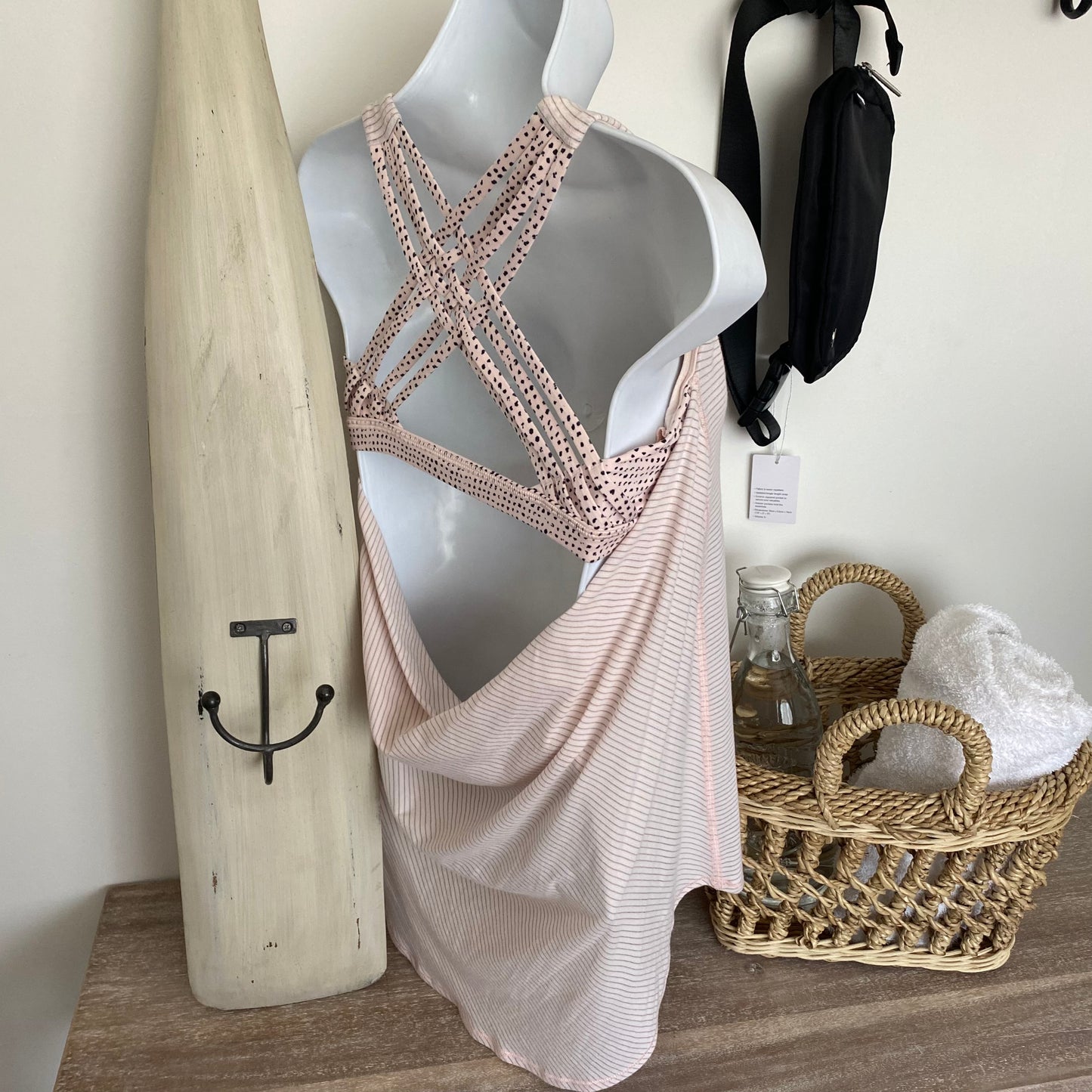 Lululemon Wild Tank Size 6