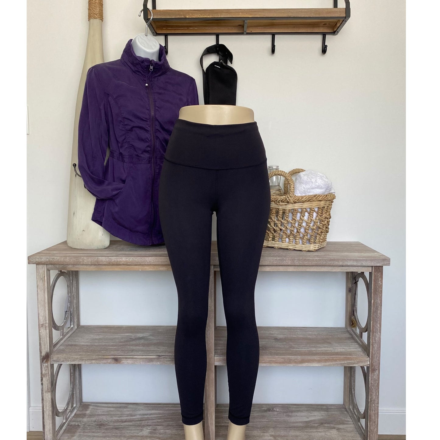 Lululemon Wunder Train High Rise Tight Size 6