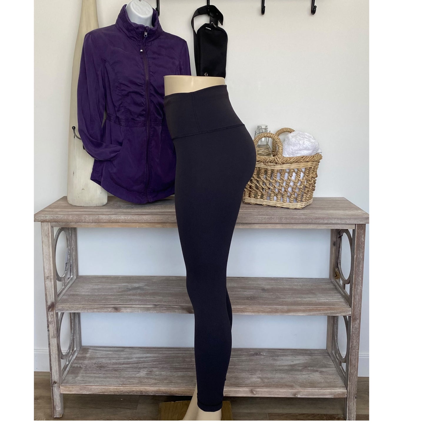 Lululemon Wunder Train High Rise Tight Size 6