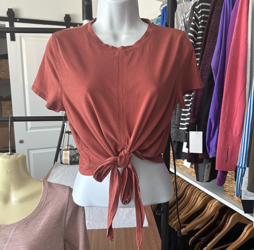 Lulu Time To Restore Short Sleeve Rare Size Small-Medium