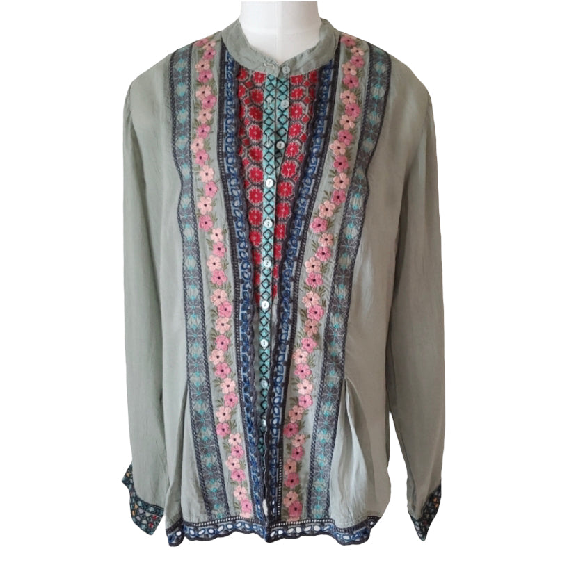 Johnny Was Embroidered Top Size Large
