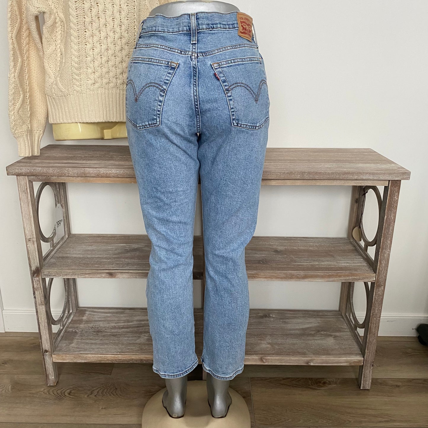 Levi’s Wedgie Straight High Rise Blue Denim Jeans Size 31