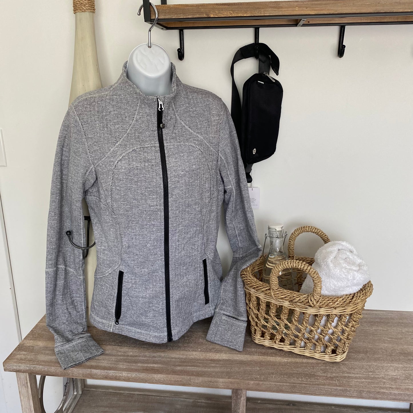 Rare Lululemon Forme Jacket Size 12