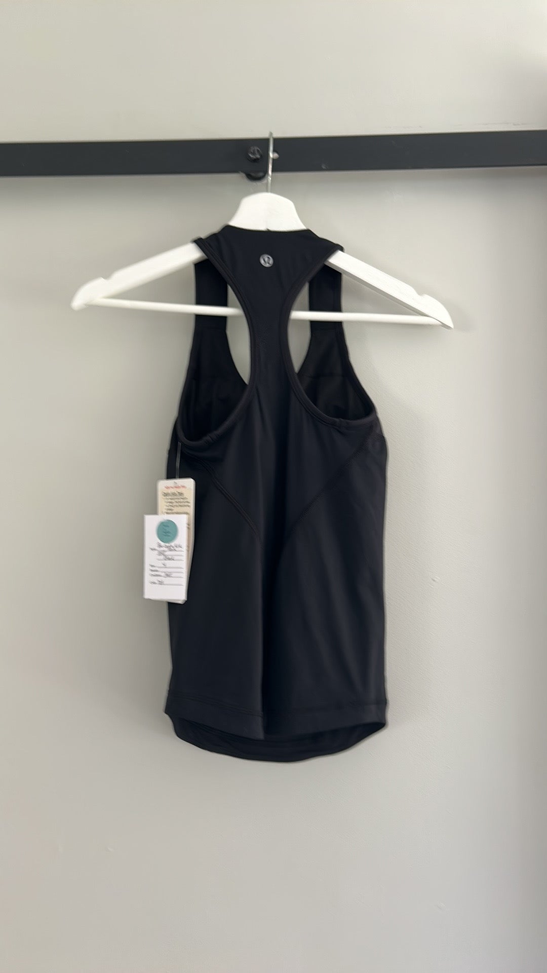 NEW! Lulu Cardio Kick Tank Rare Size 4