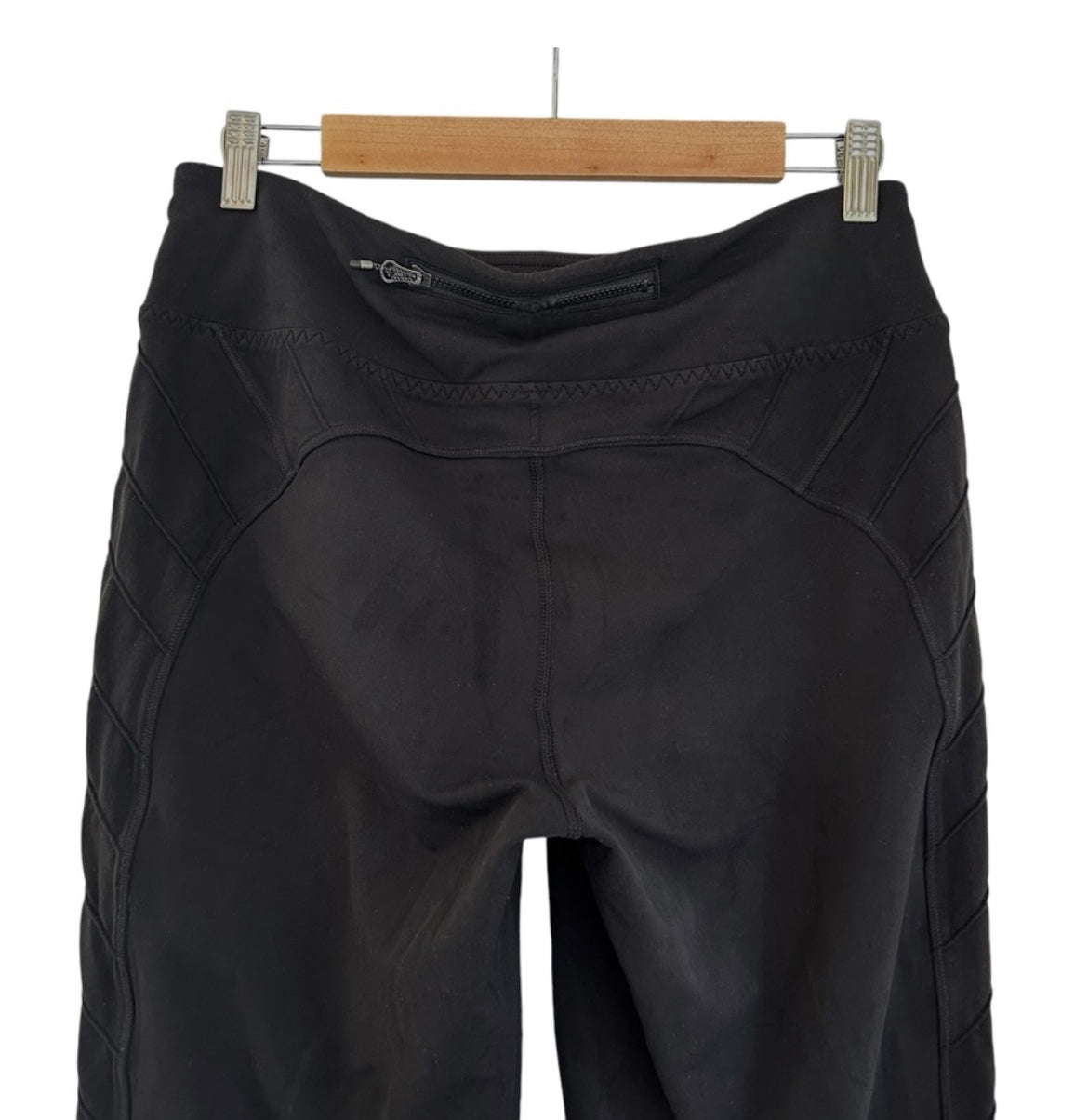 Lulu Size 8 Soft Lined Outdoor Pants