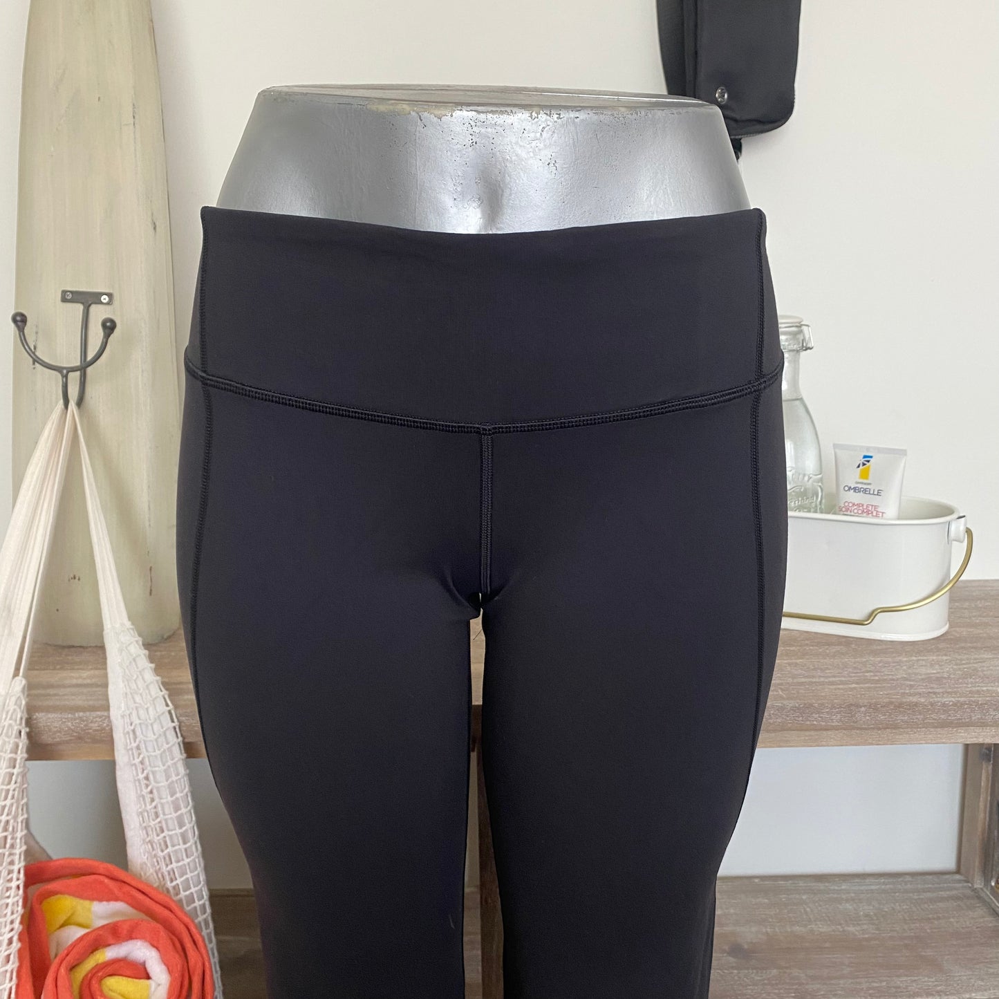 Rare Lululemon Gather & Crow Crops Size 12