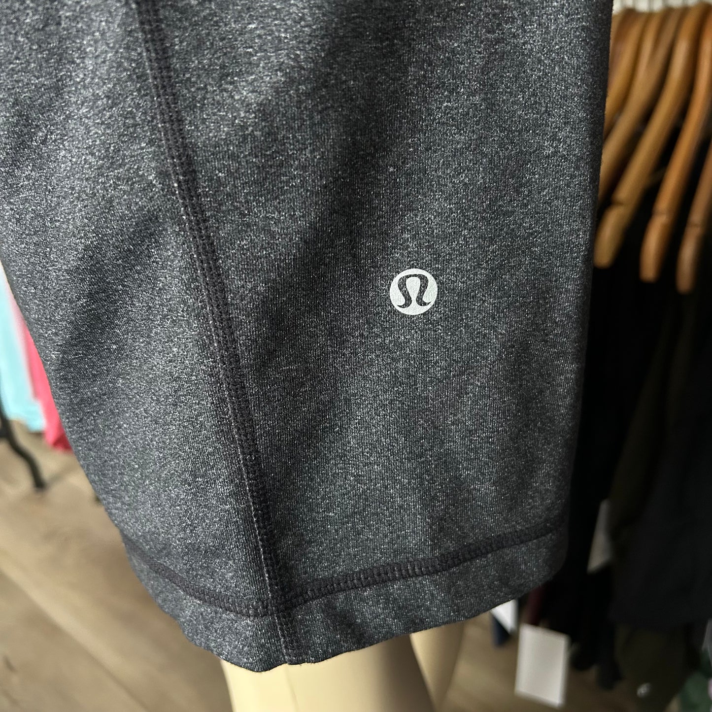 Lululemon Relaxed Long Bermuda Shorts Luon Rare Size 6