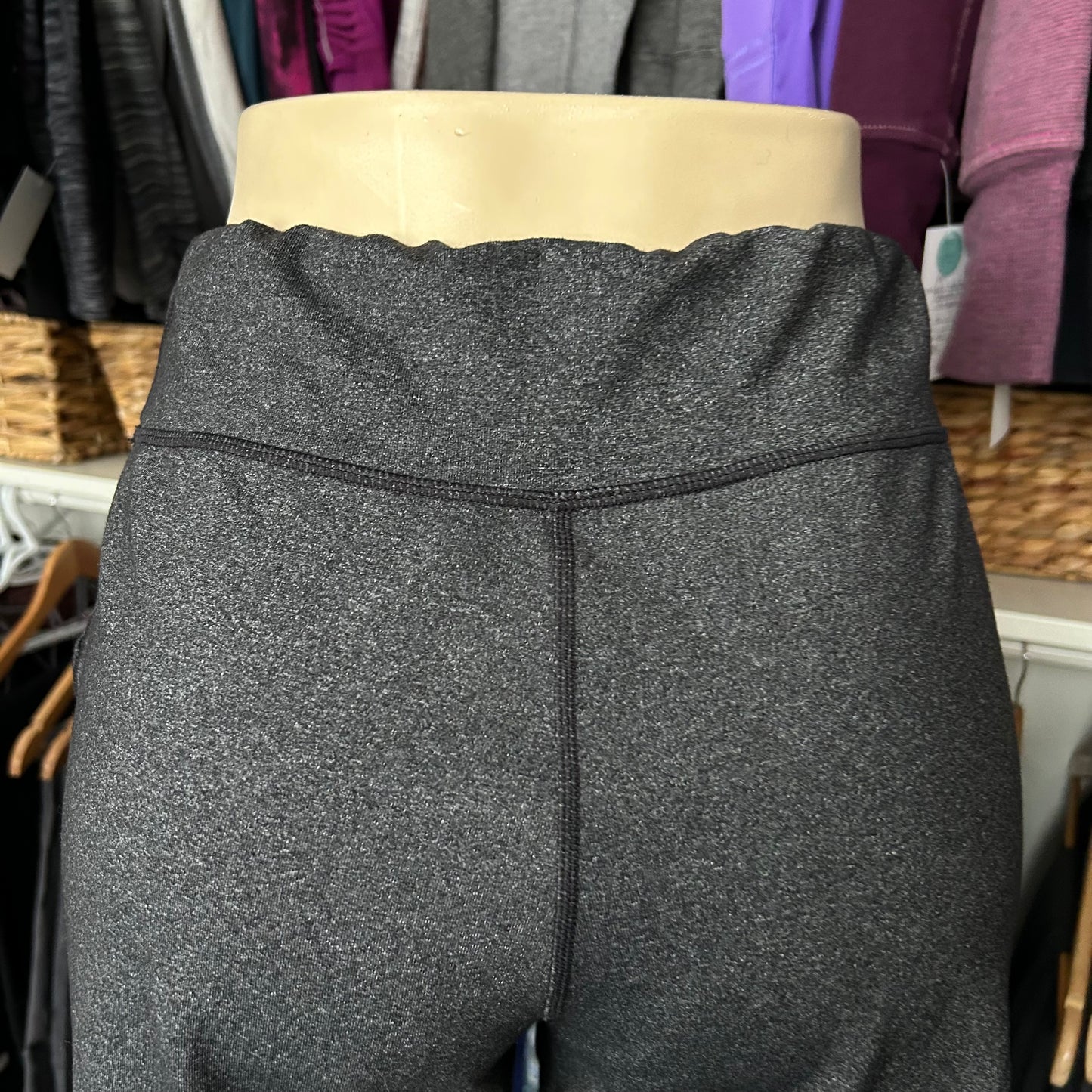 Lululemon Relaxed Long Bermuda Shorts Luon Rare Size 6