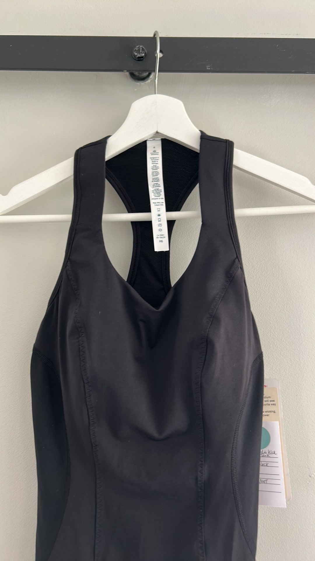NEW! Lulu Cardio Kick Tank Rare Size 4