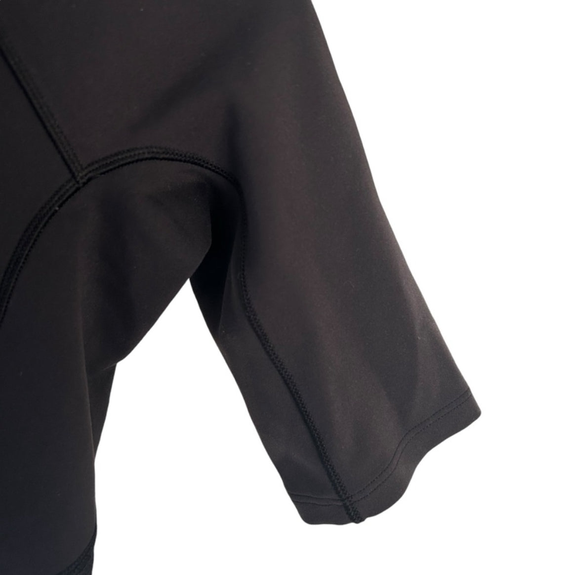 Lulu Small Everlux and Mesh Cropped Short Raglan Sleeve