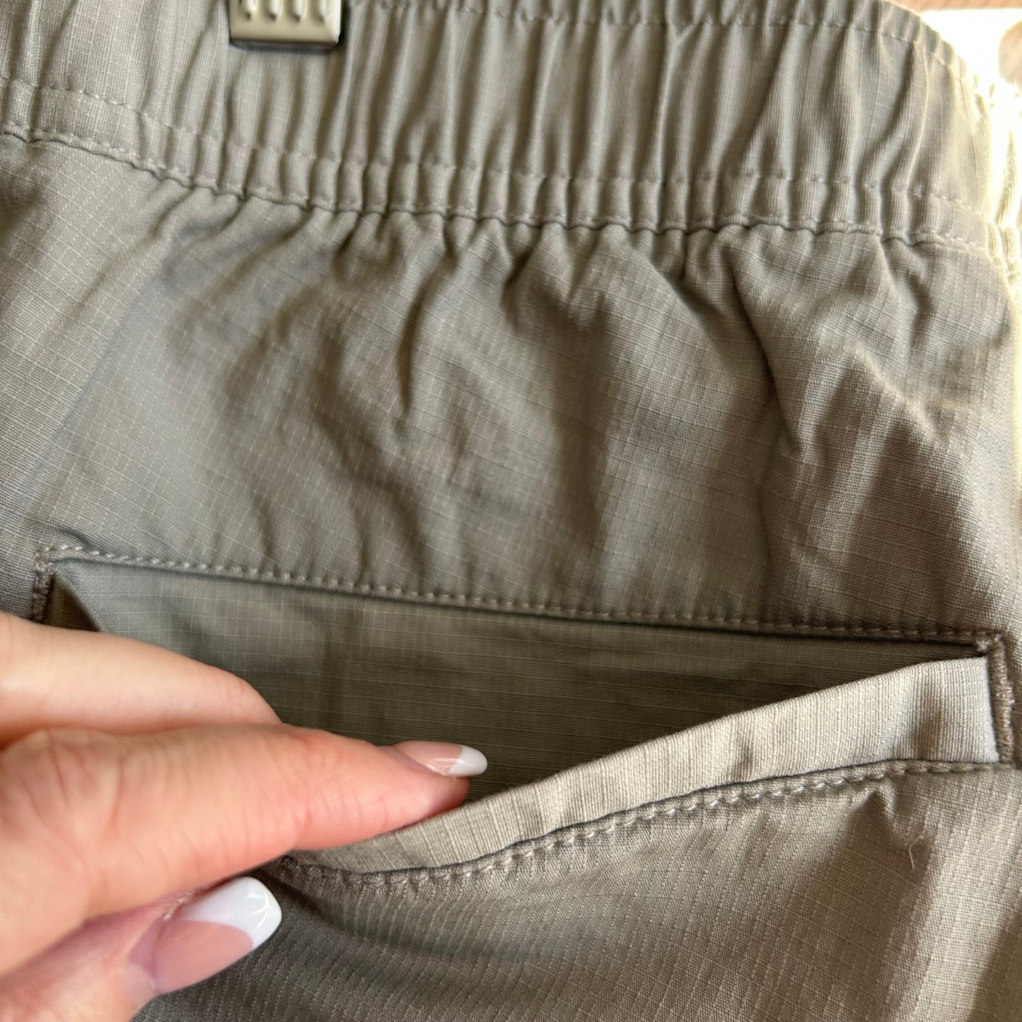 Vuori Ripstop DuraTerra Hiking Pants Rare Size Extra Large