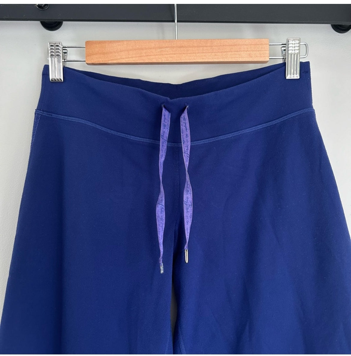 Lululemon Wide Leg Relaxed Pants Luon Rare Size 4