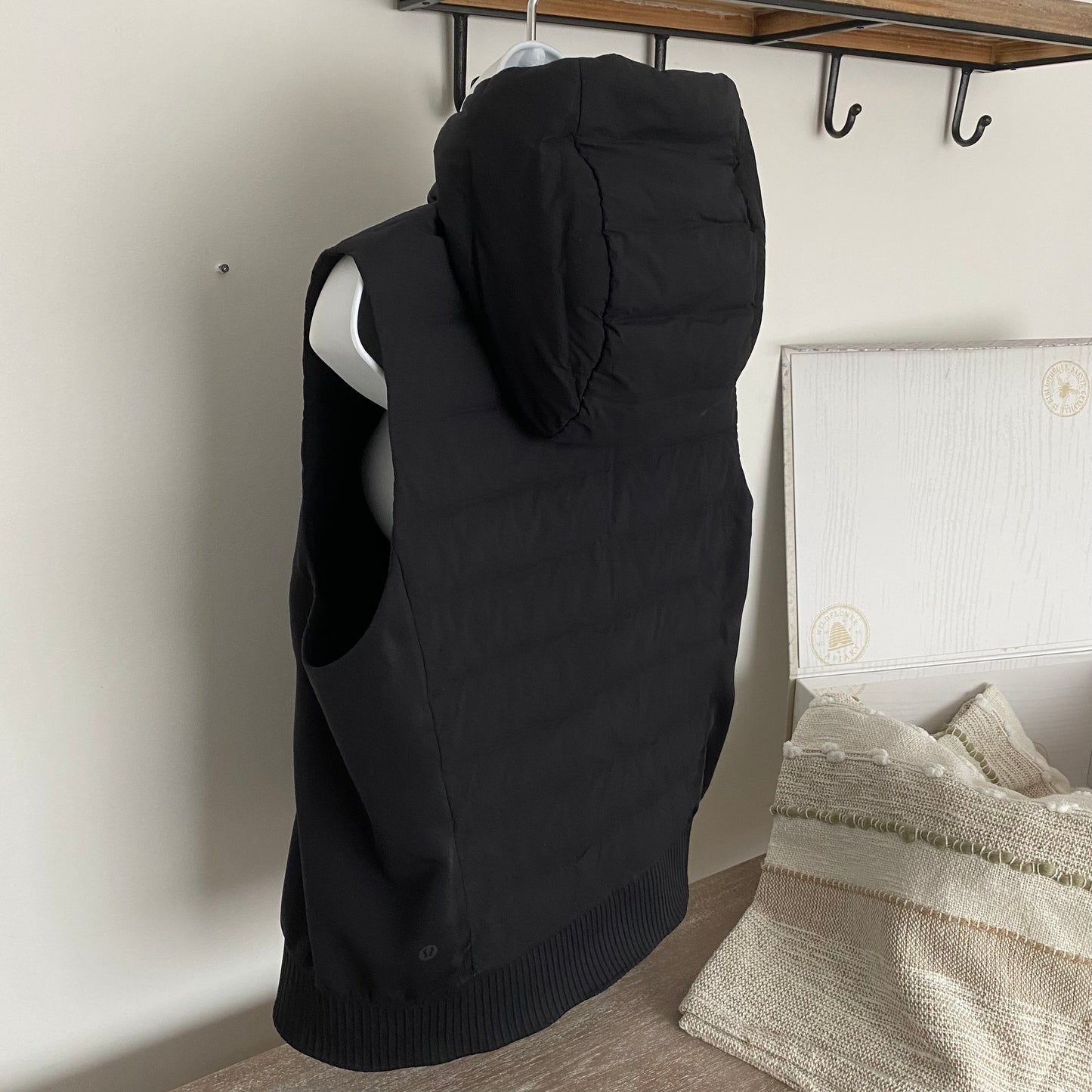 Lululemon Down & Around Vest Size 12