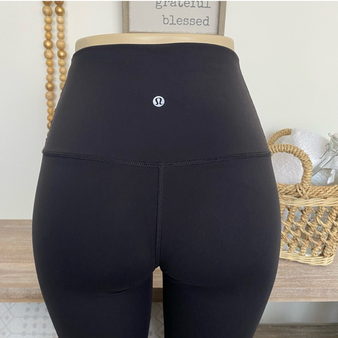 Lululemon Wunder Under Luon High Rise Leggings Rare Size 4
