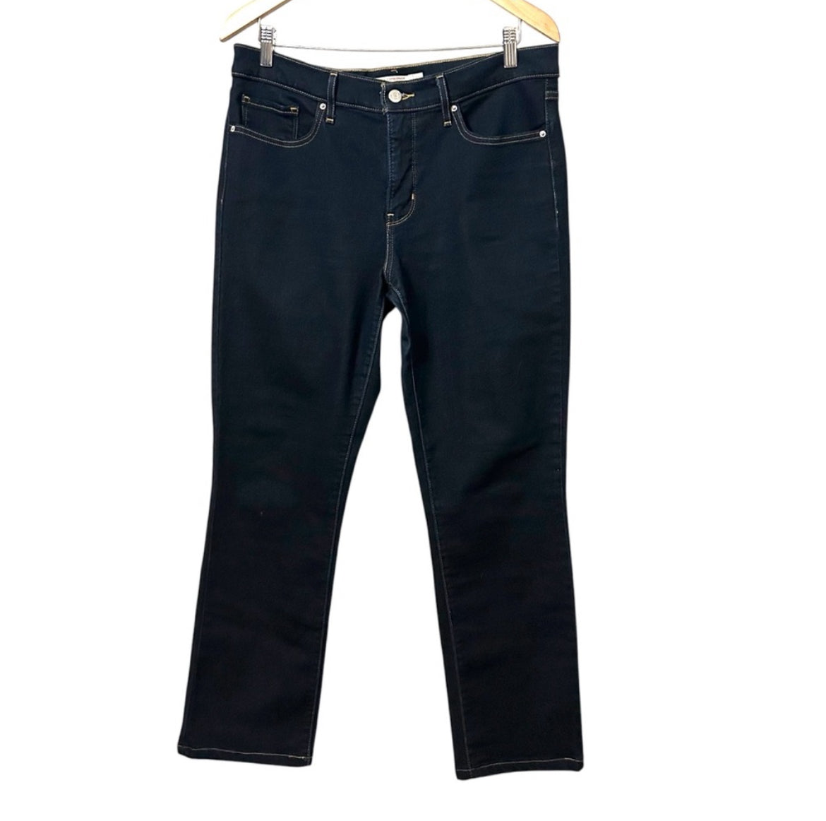 Levi’s Dark Blue 314 Shaping Straight Denim Jeans Size 32
