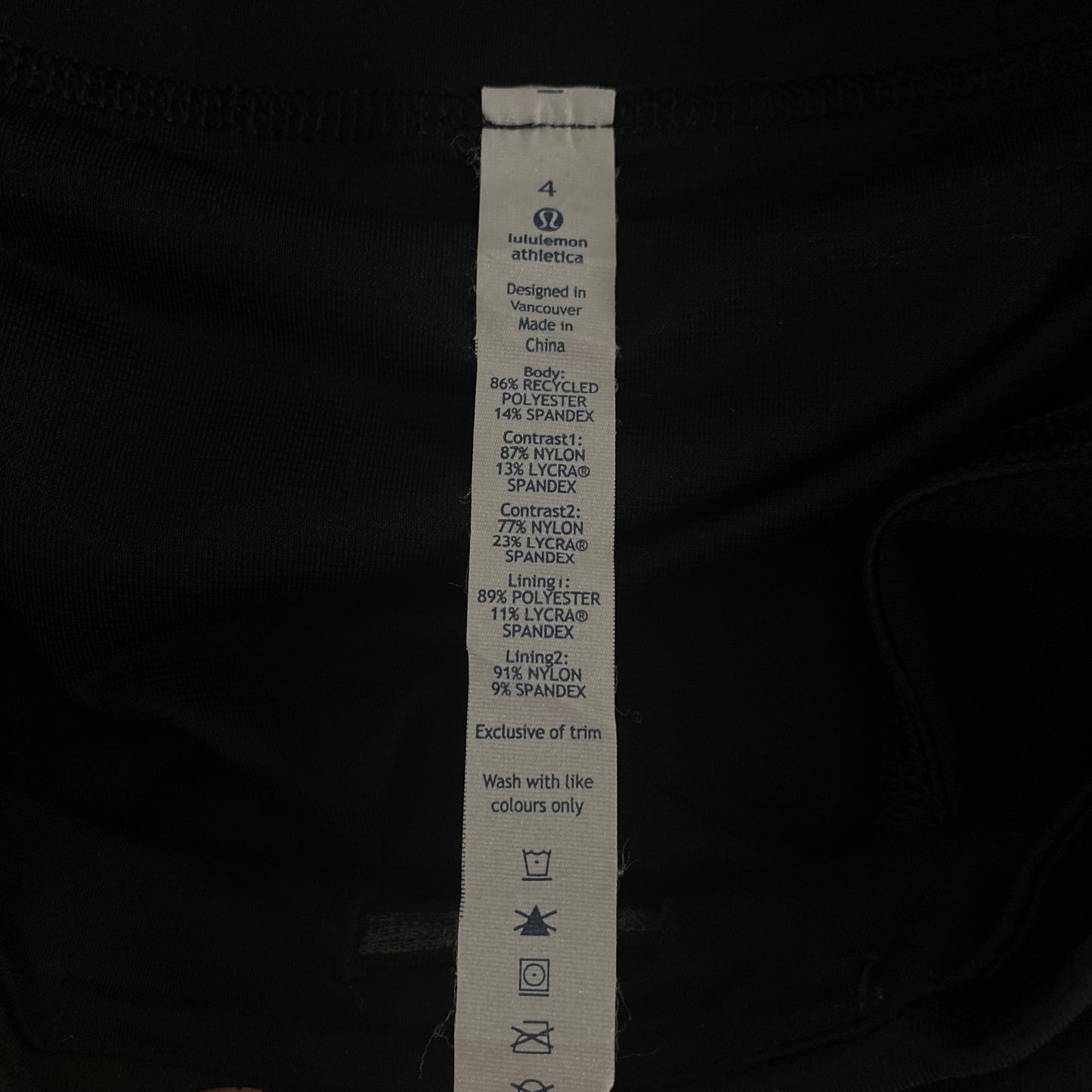 Lululemon Run Speed Shorts Graphic Size 4