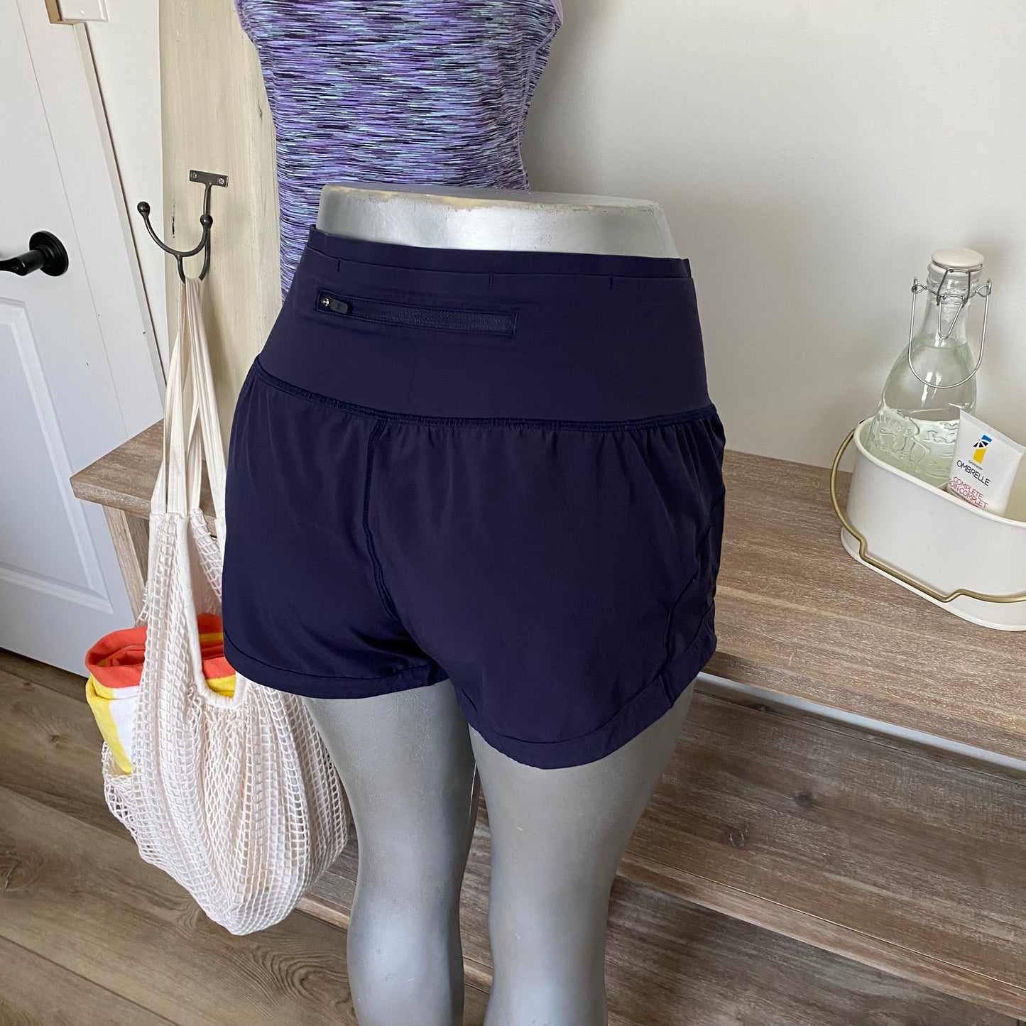 RARE Lululemon Pace Perfect Shorts Size 8