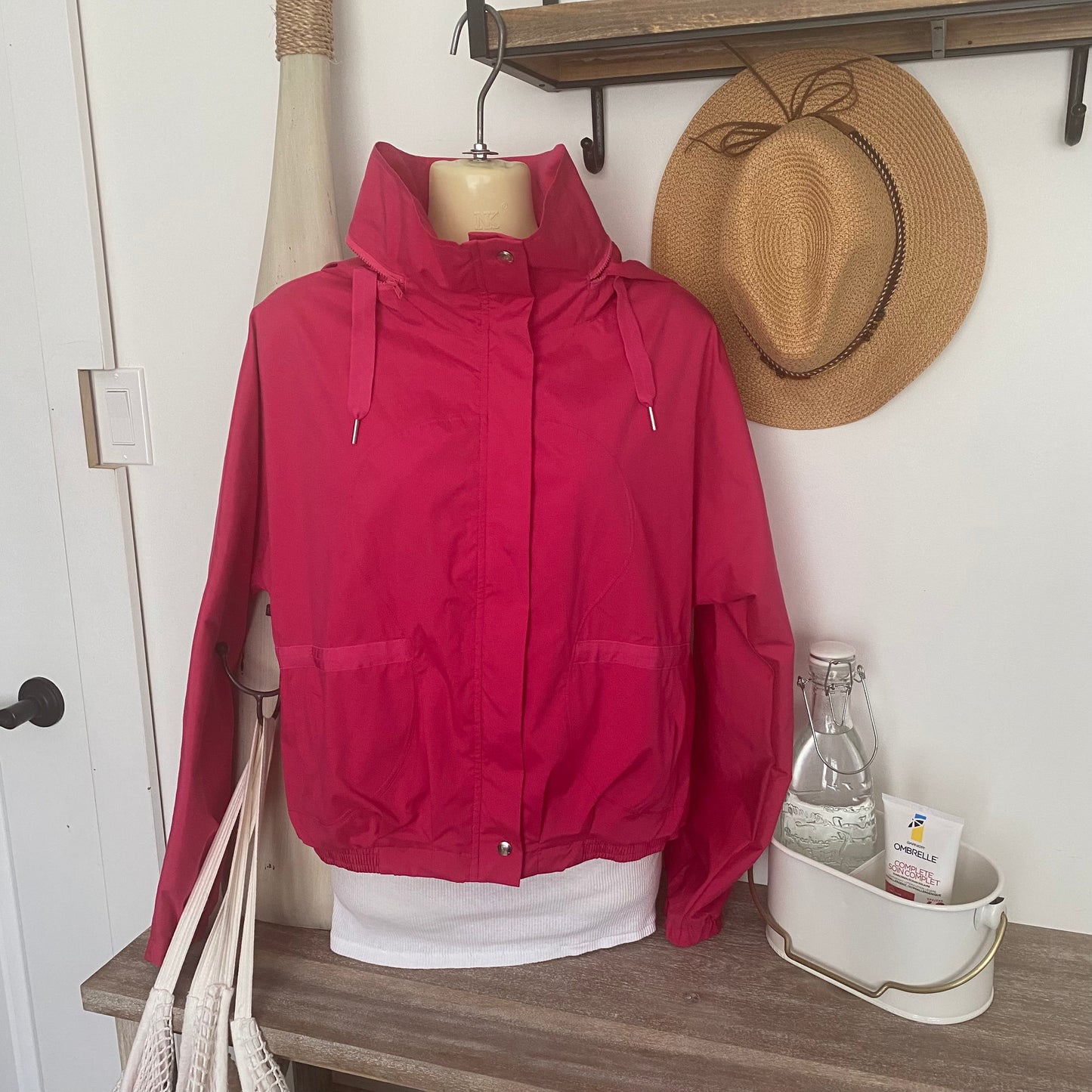 Rare Lululemon Devi Bomber Jacket Cropped Boxy Hood in Collar Size 6