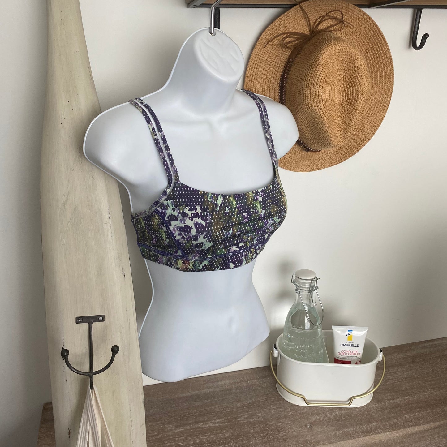Rare Lululemon Straight Up Bra Size 6