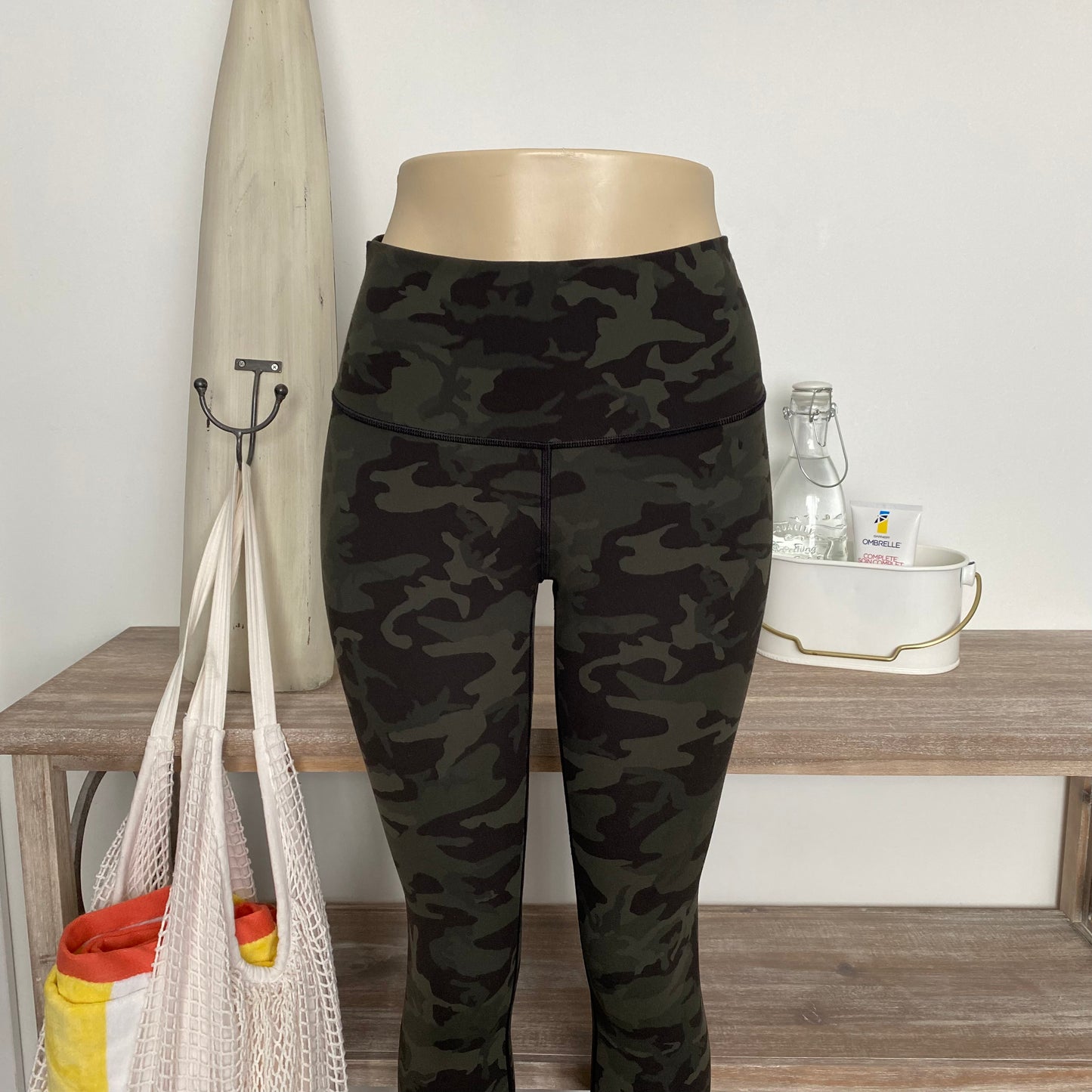 Rare Lululemon Wunder Under High-Rise *Full-On Luxtreme Leggings Size 6