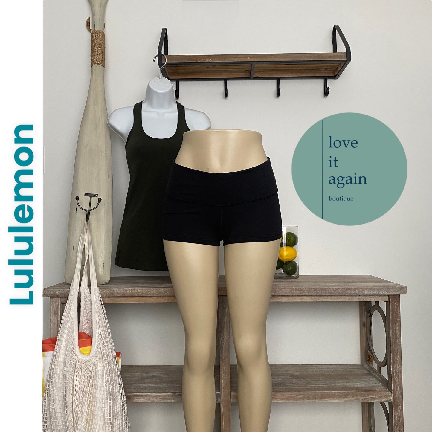 Rare Lululemon Boogie Shorts Shine Dot Black Size 4