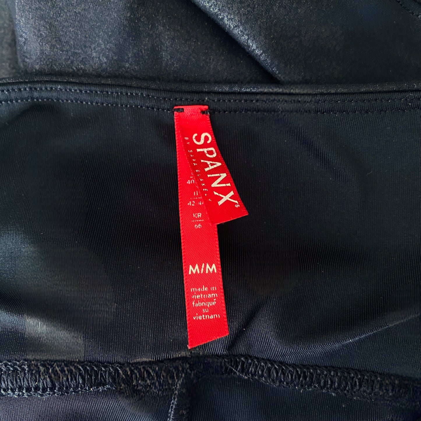 Spanx Distressed Faux-Leather Leggings Size Medium
