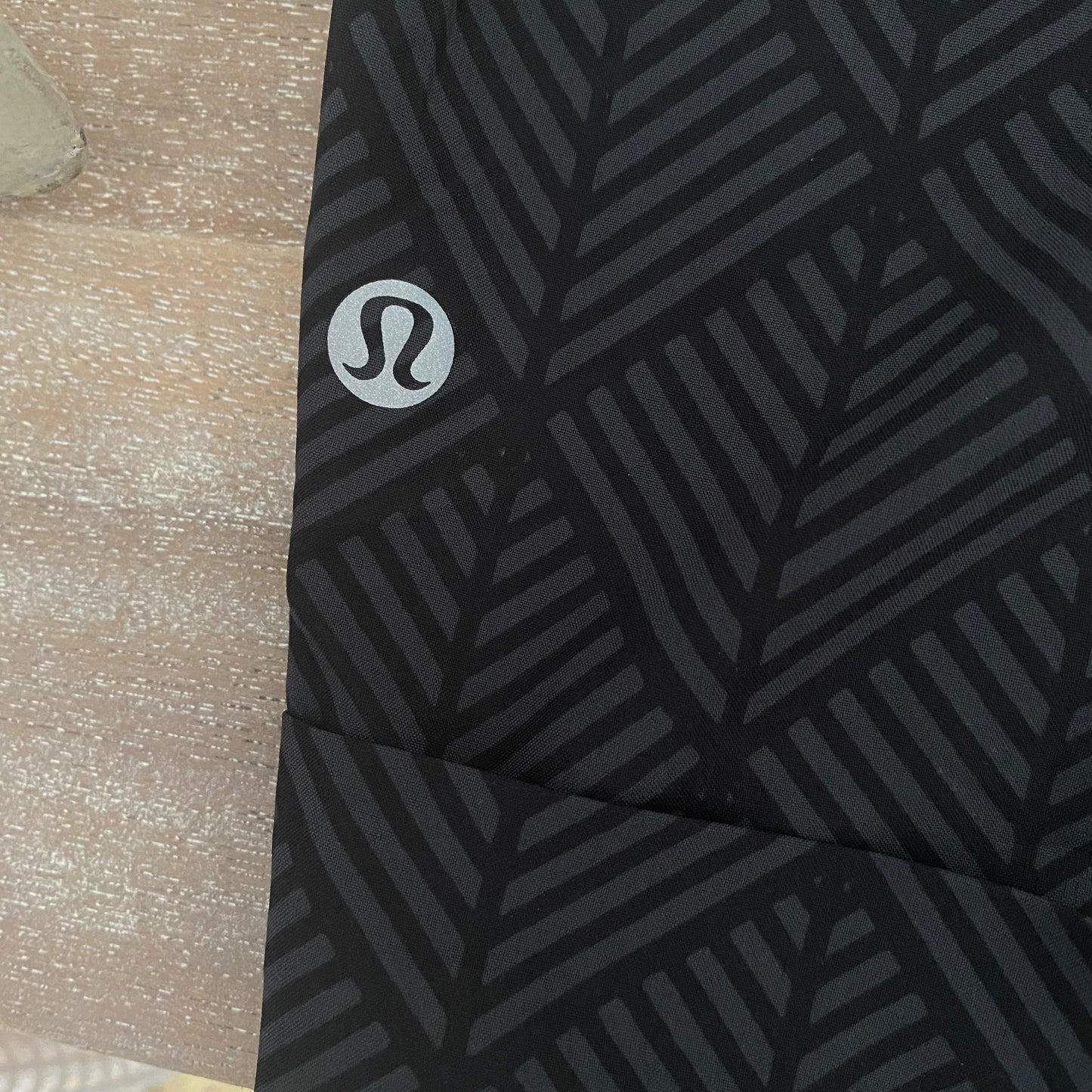 Rare Lululemon Break Away Shorts Size 4