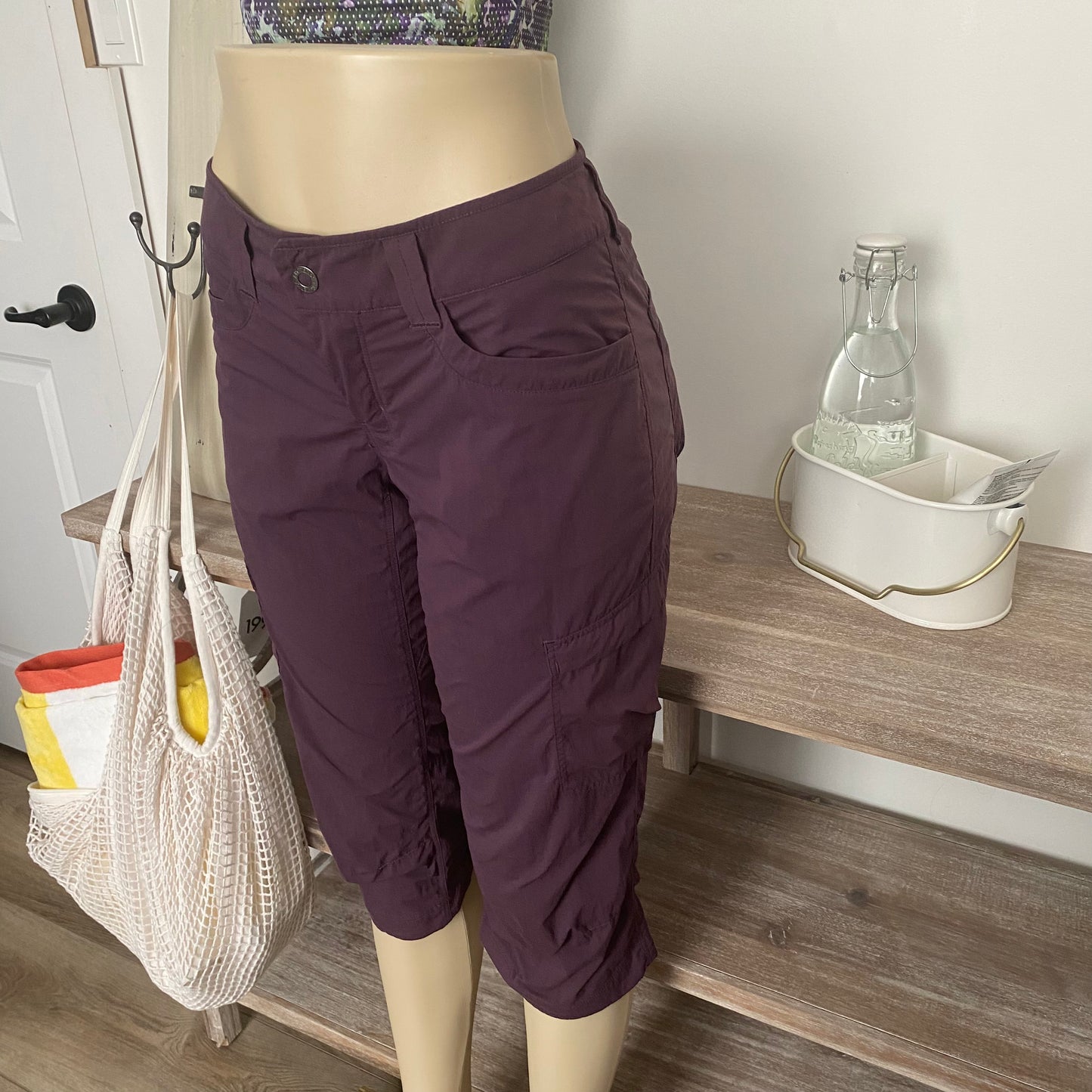 Arc’teryx Cargo Pockets Capri Crops Size 4