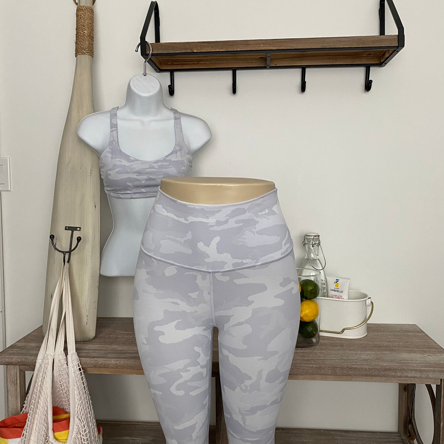 Rare Lululemon Wunder Under High Rise Leggings 25” *Luxtreme Size 4 - Love it again boutique