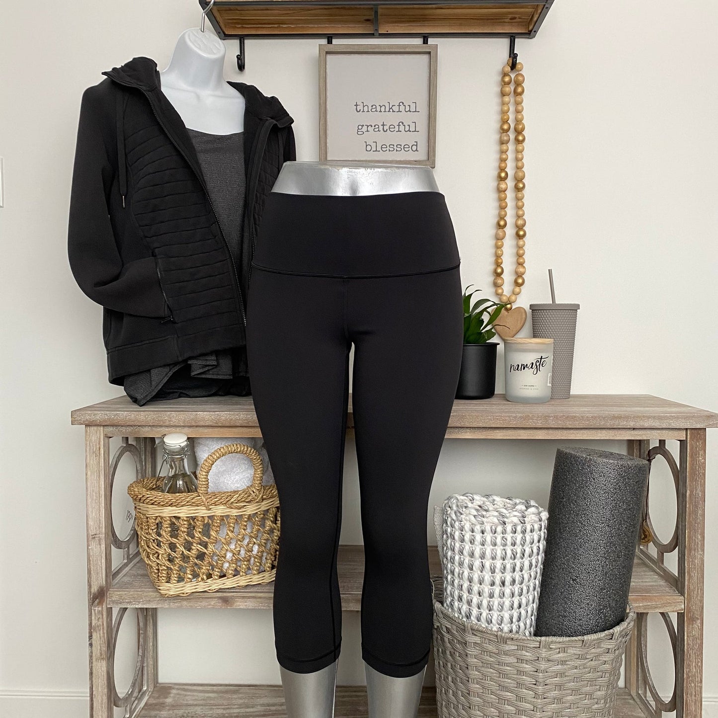 Rare Lululemon Wunder Under Crop Hi-Rise Full On Luxtreme 21” Size 10
