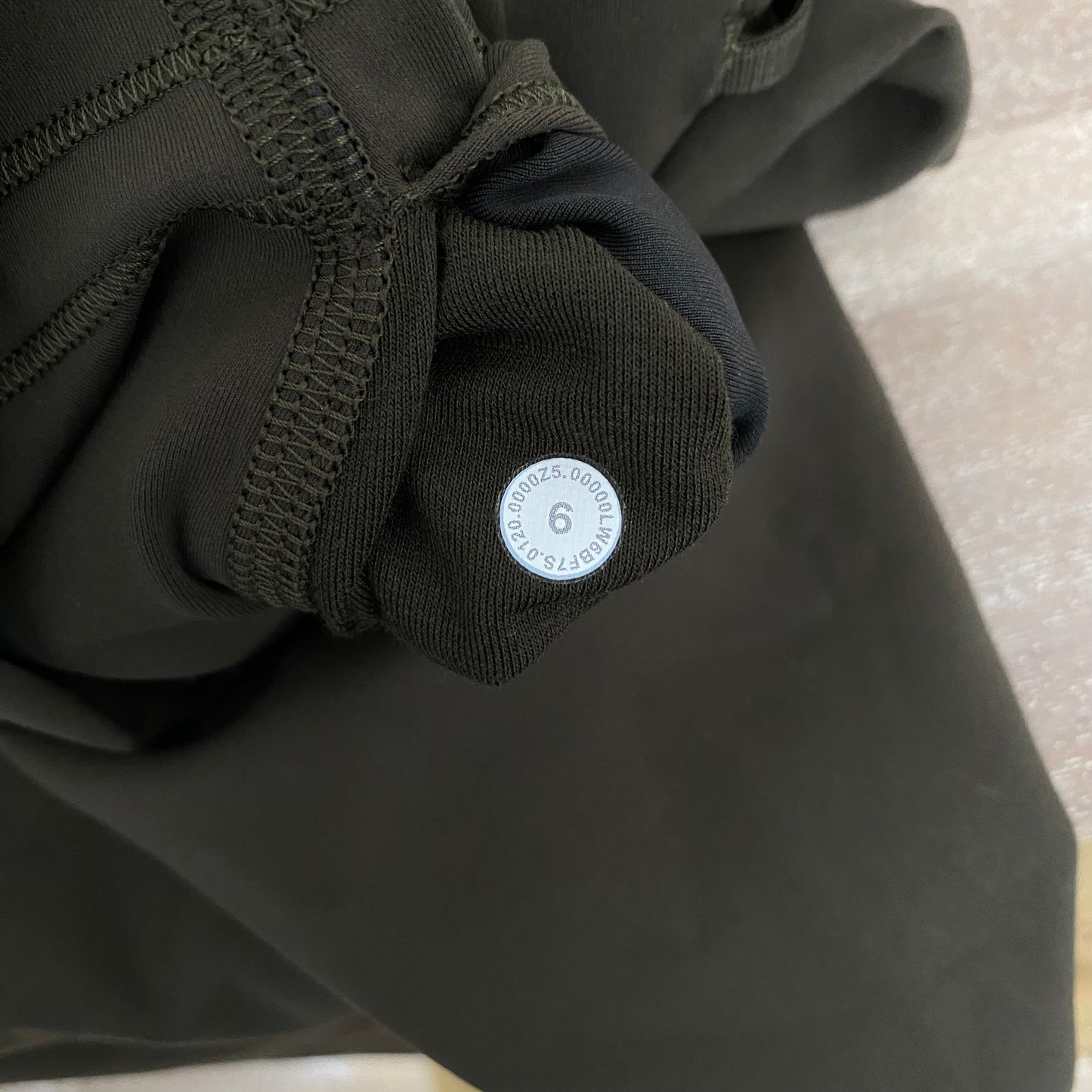 Rare Lululemon Wunder Train High Rise Crop Size 6
