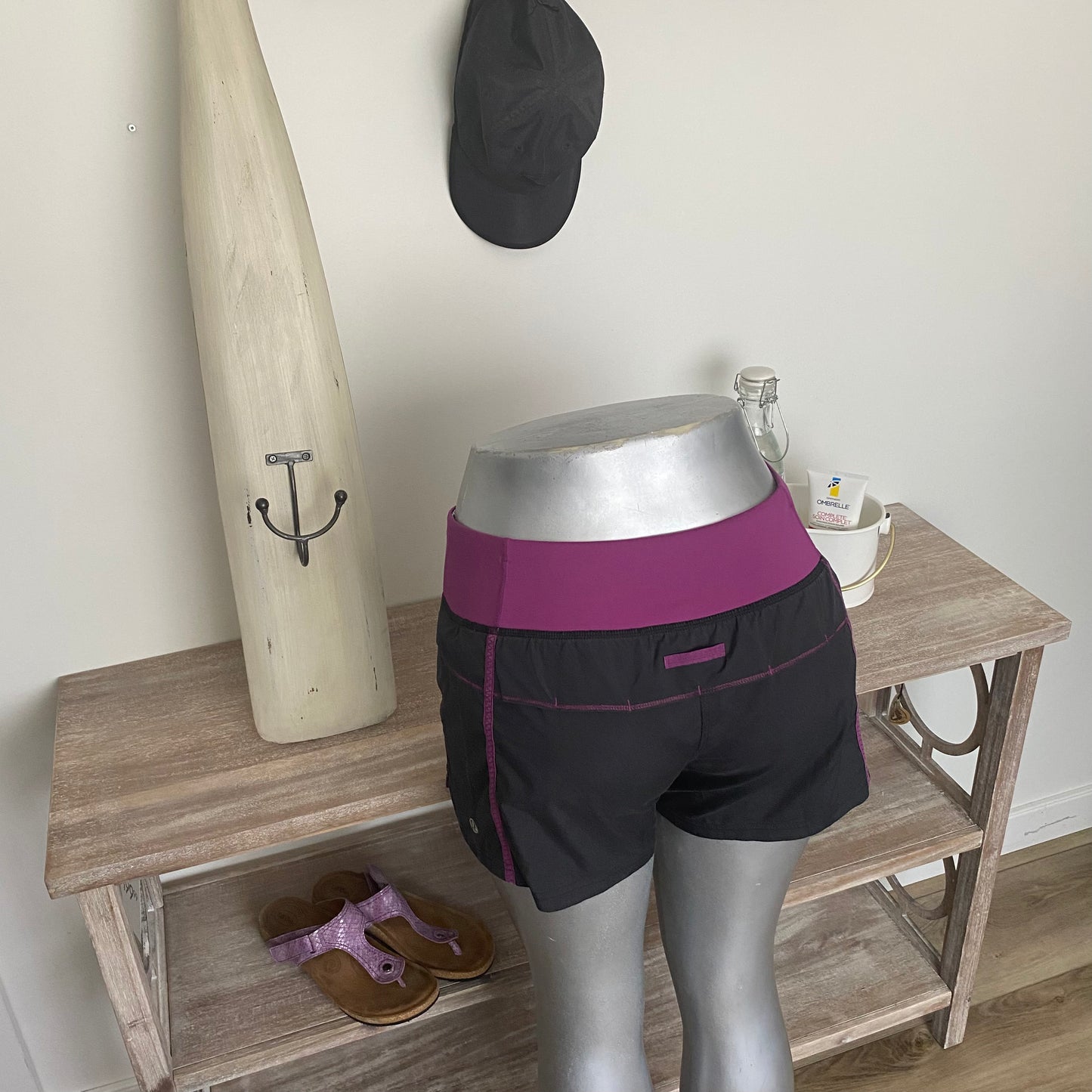 Lululemon All Sport Shorts Size 6