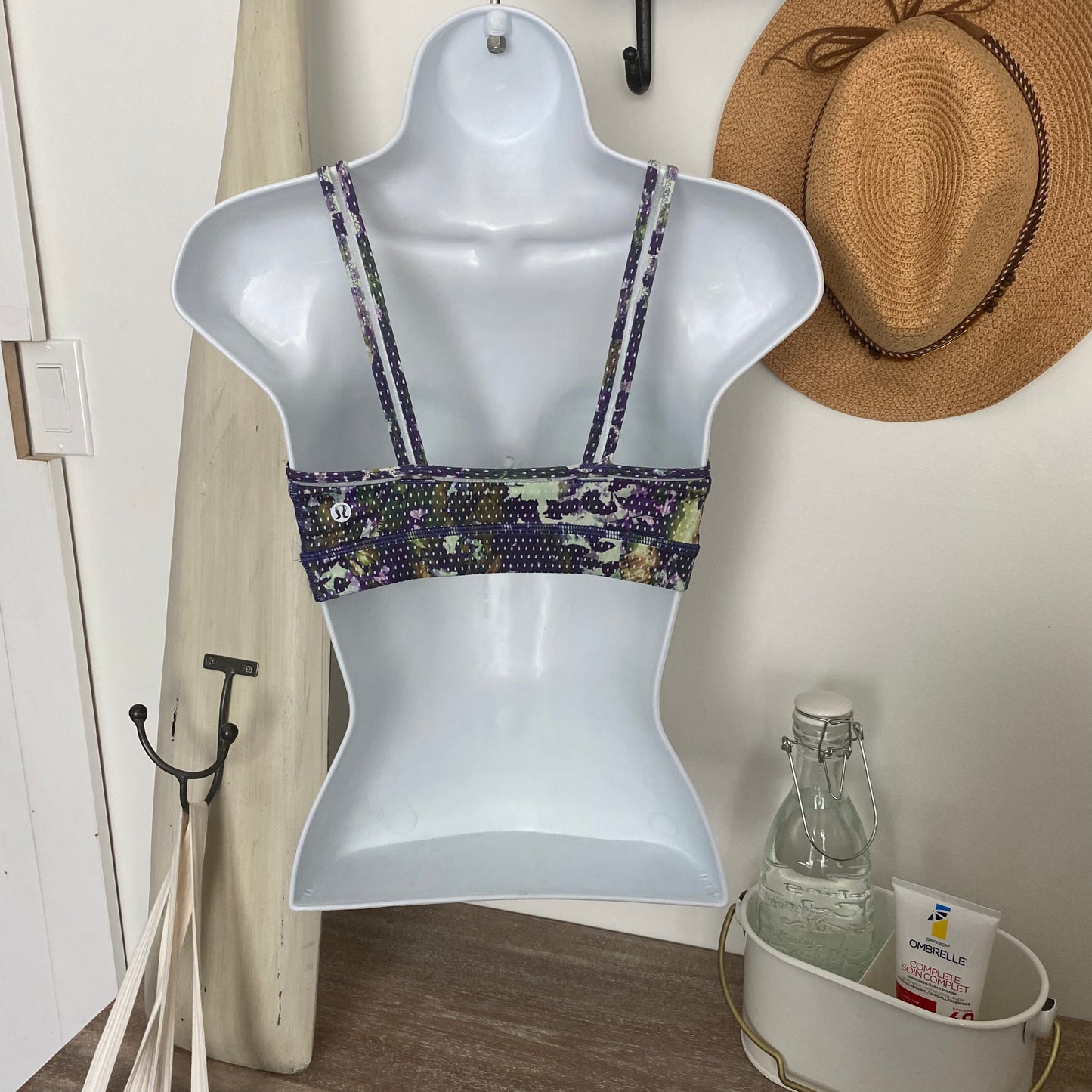 Rare Lululemon Straight Up Bra Size 6