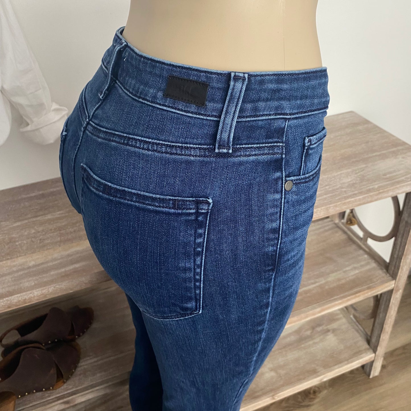 PAIGE Hoxton Ankle Blue Denim Jeans Size 27