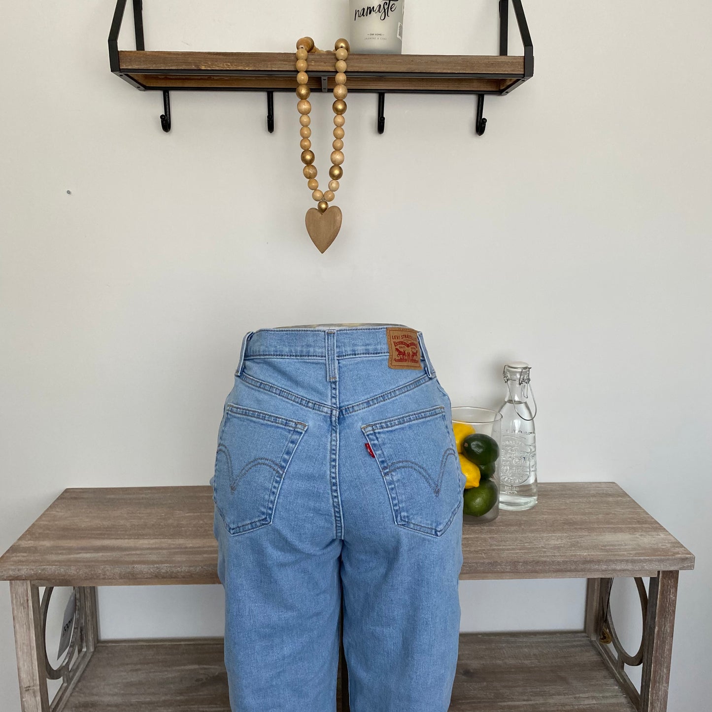 Levi’s High Waisted Mom Jeans Size 29