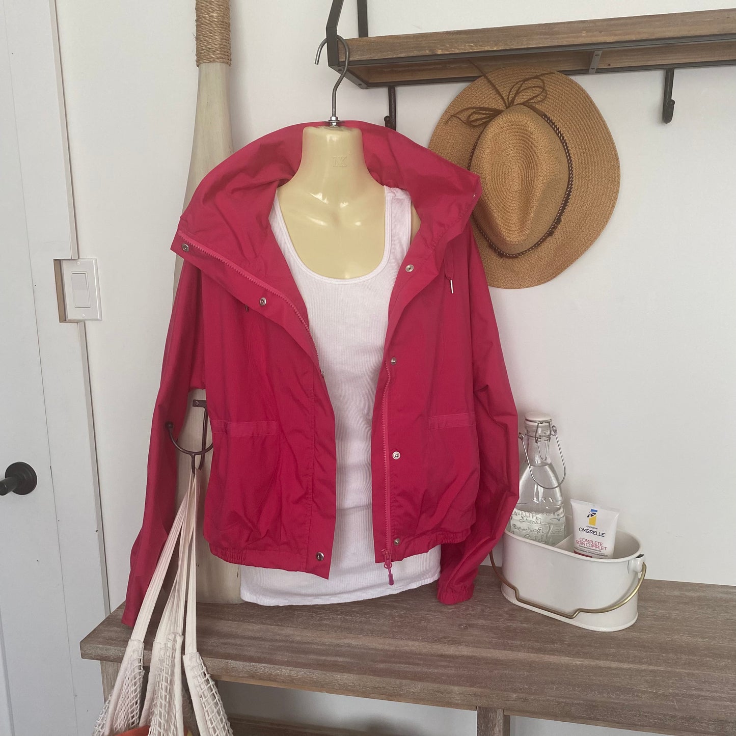 Rare Lululemon Devi Bomber Jacket Cropped Boxy Hood in Collar Size 6