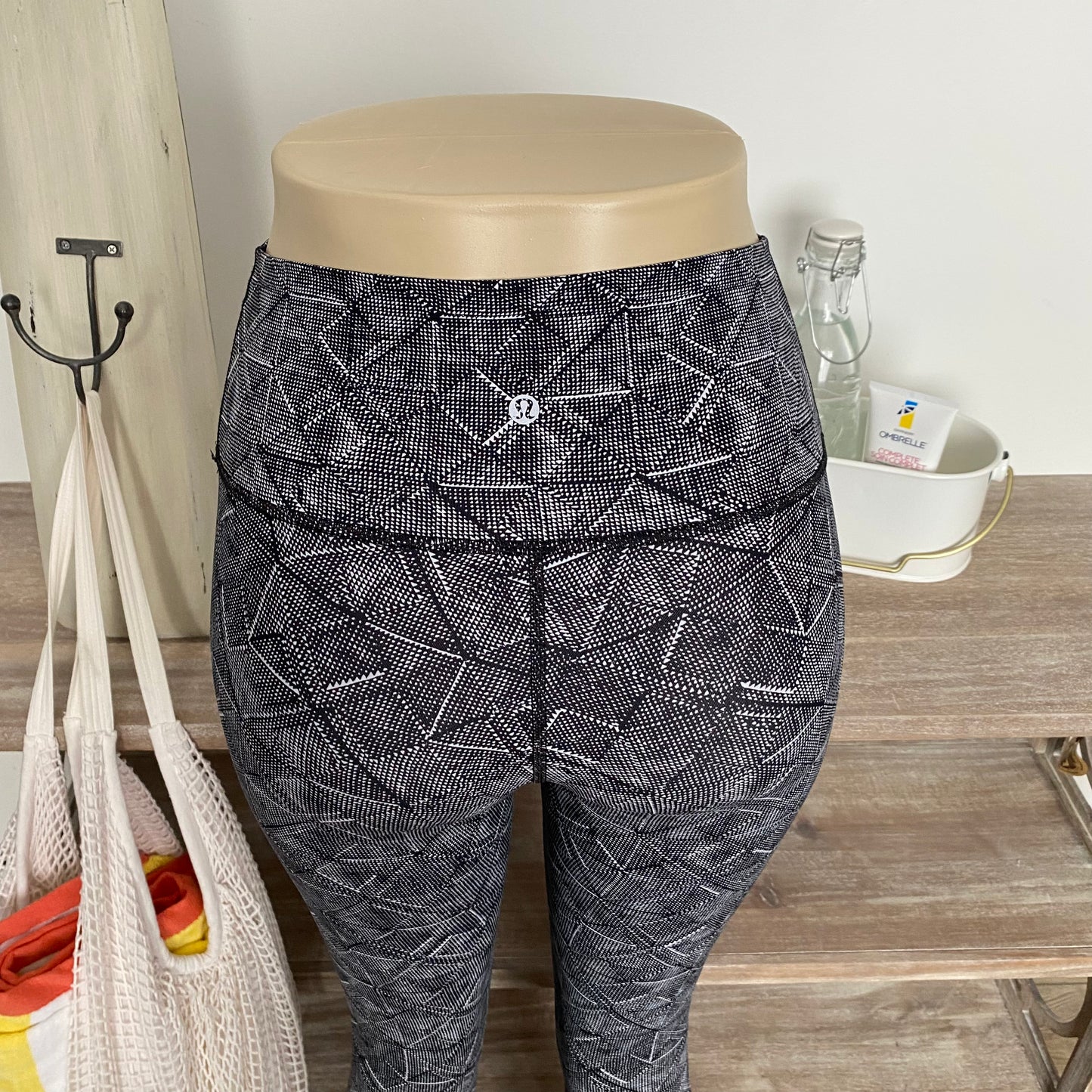 Lululemon Wunder Under Hi-Rise 7/8 Leggings Size 6