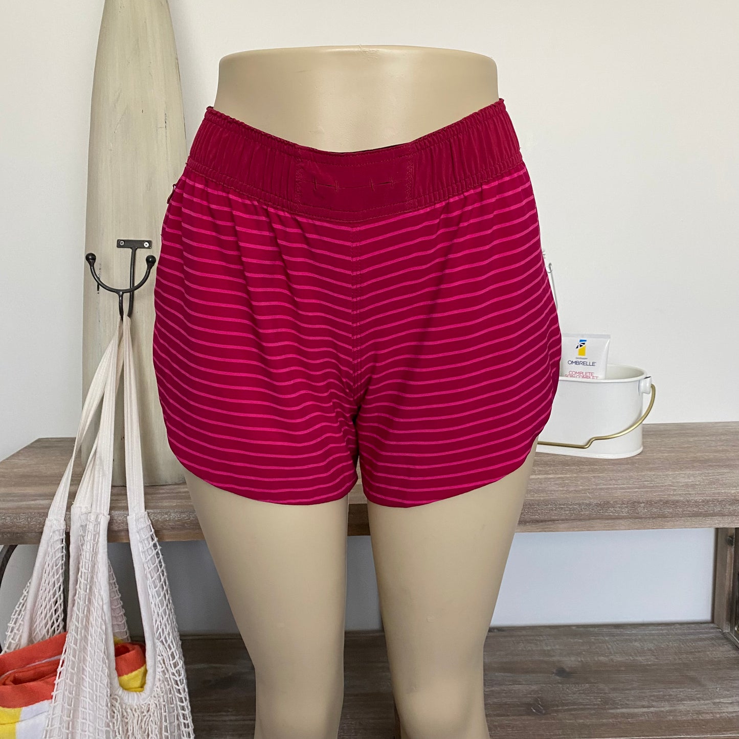 Rare Lululemon Go The Distance Shorts Size 6