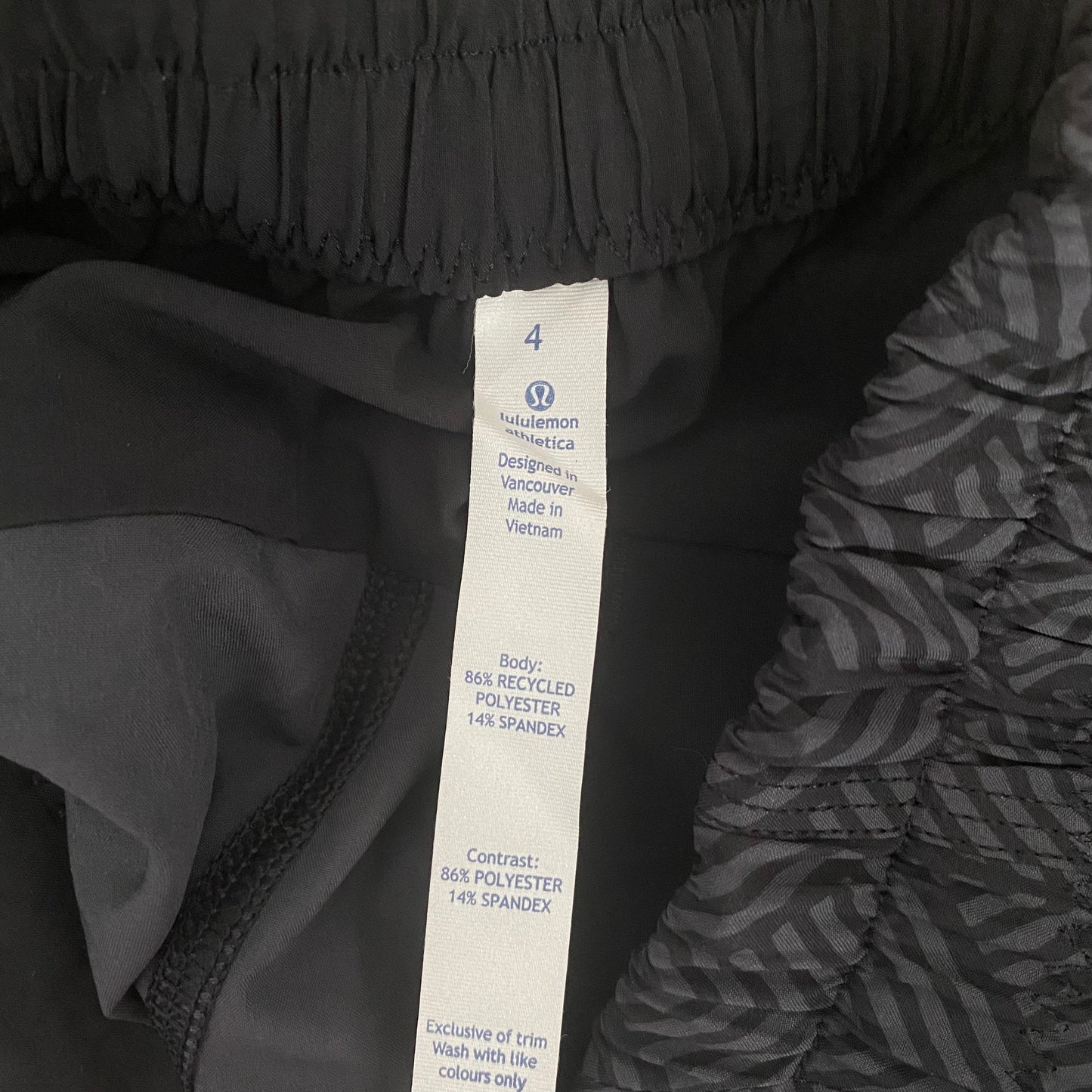 Rare Lululemon Break Away Shorts Size 4