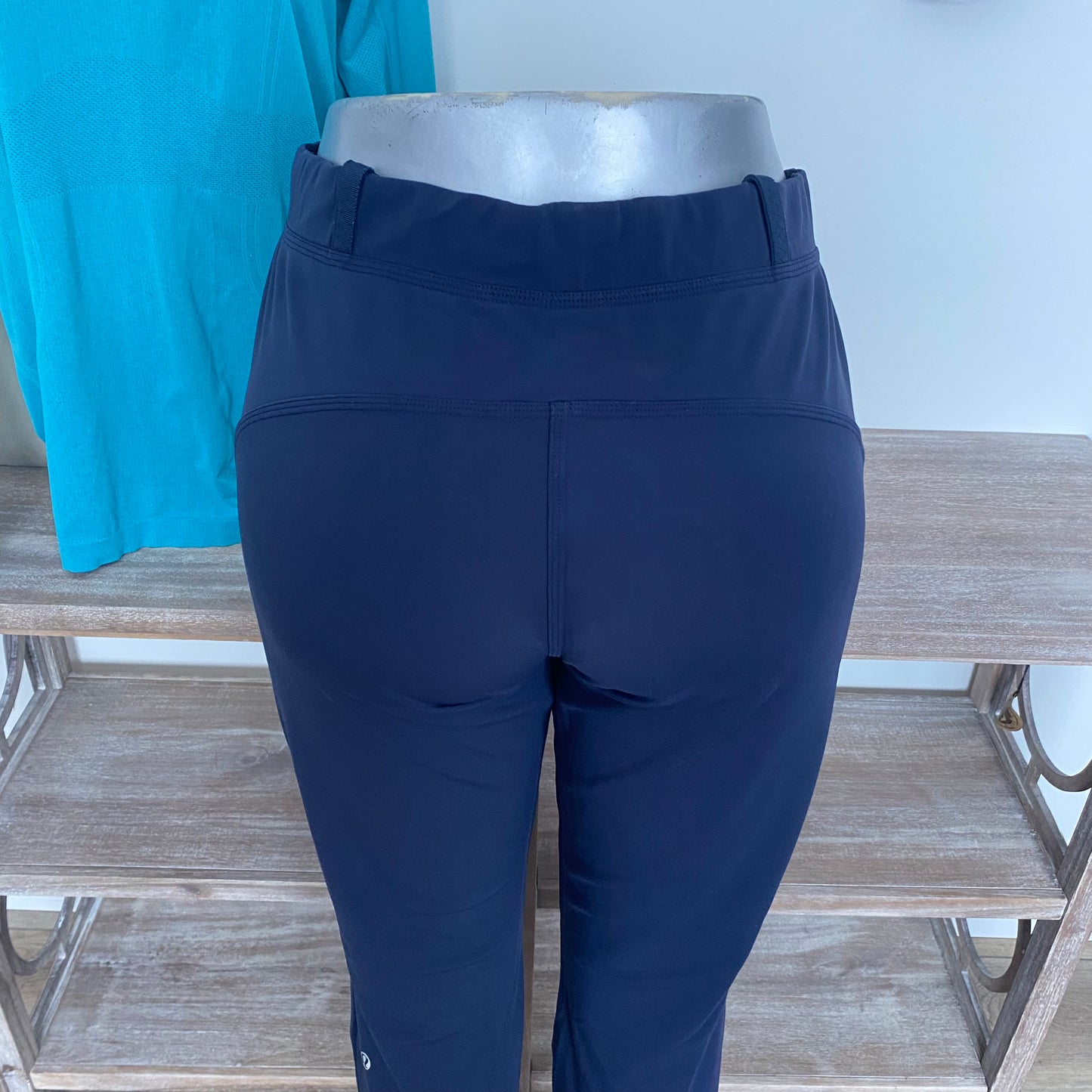 Rare Lululemon Lined Pants Size 12 - Love it again boutique
