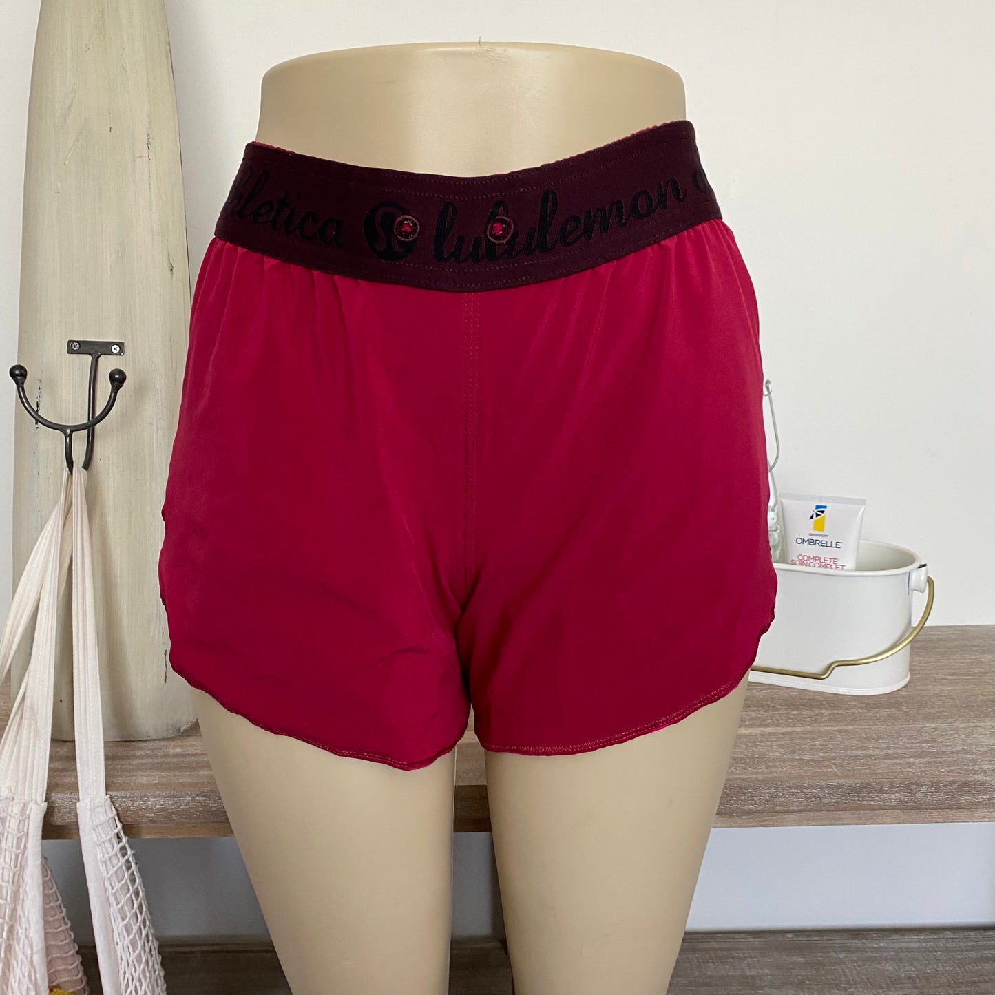 Rare Lululemon Go The Distance Shorts Size 6