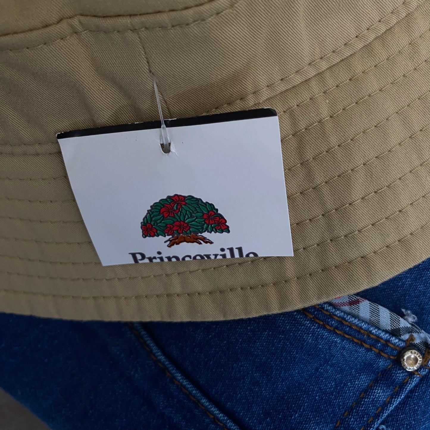 Burberry Women’s Camel Bucket Hat NWT