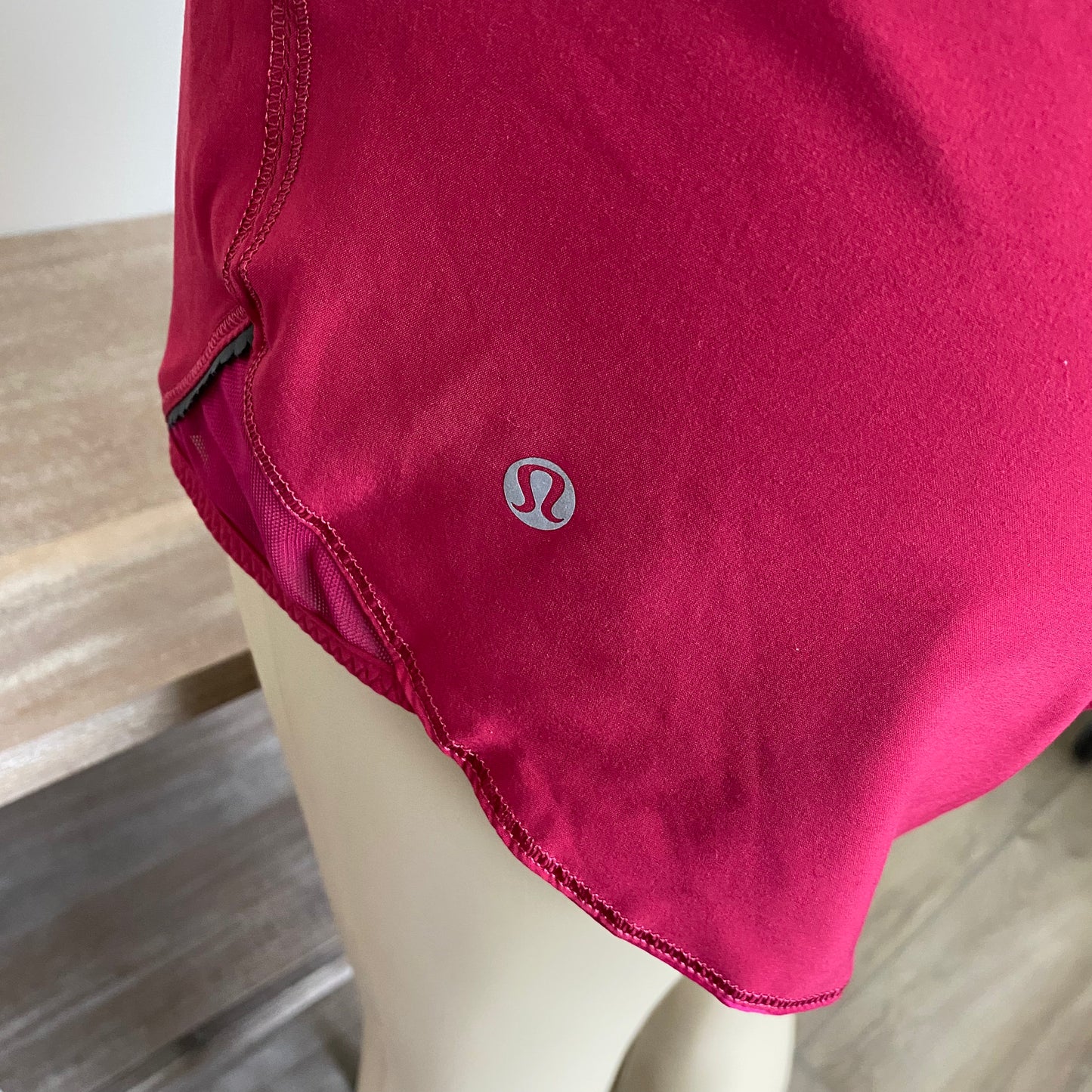 Rare Lululemon Go The Distance Shorts Size 6