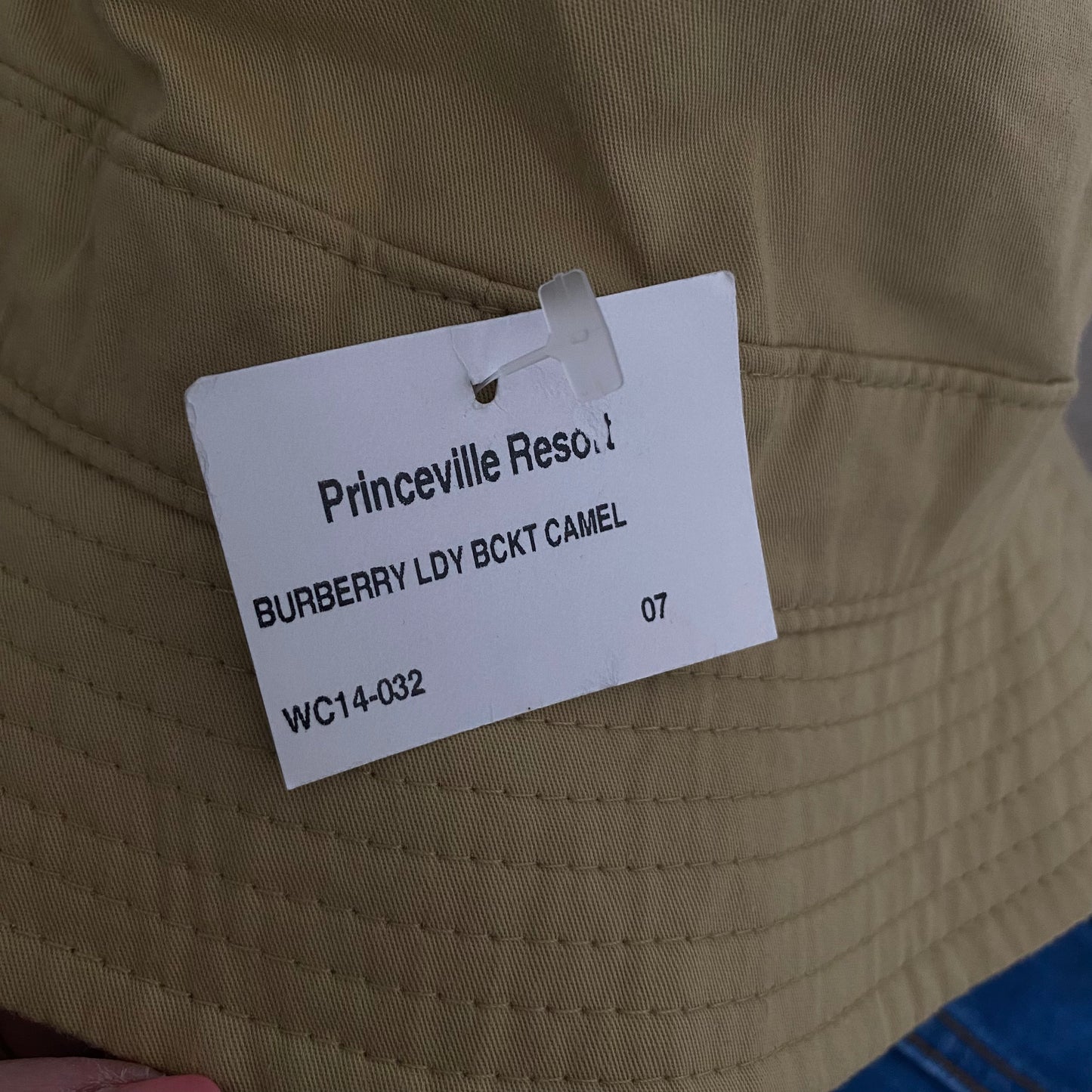 Burberry Women’s Camel Bucket Hat NWT