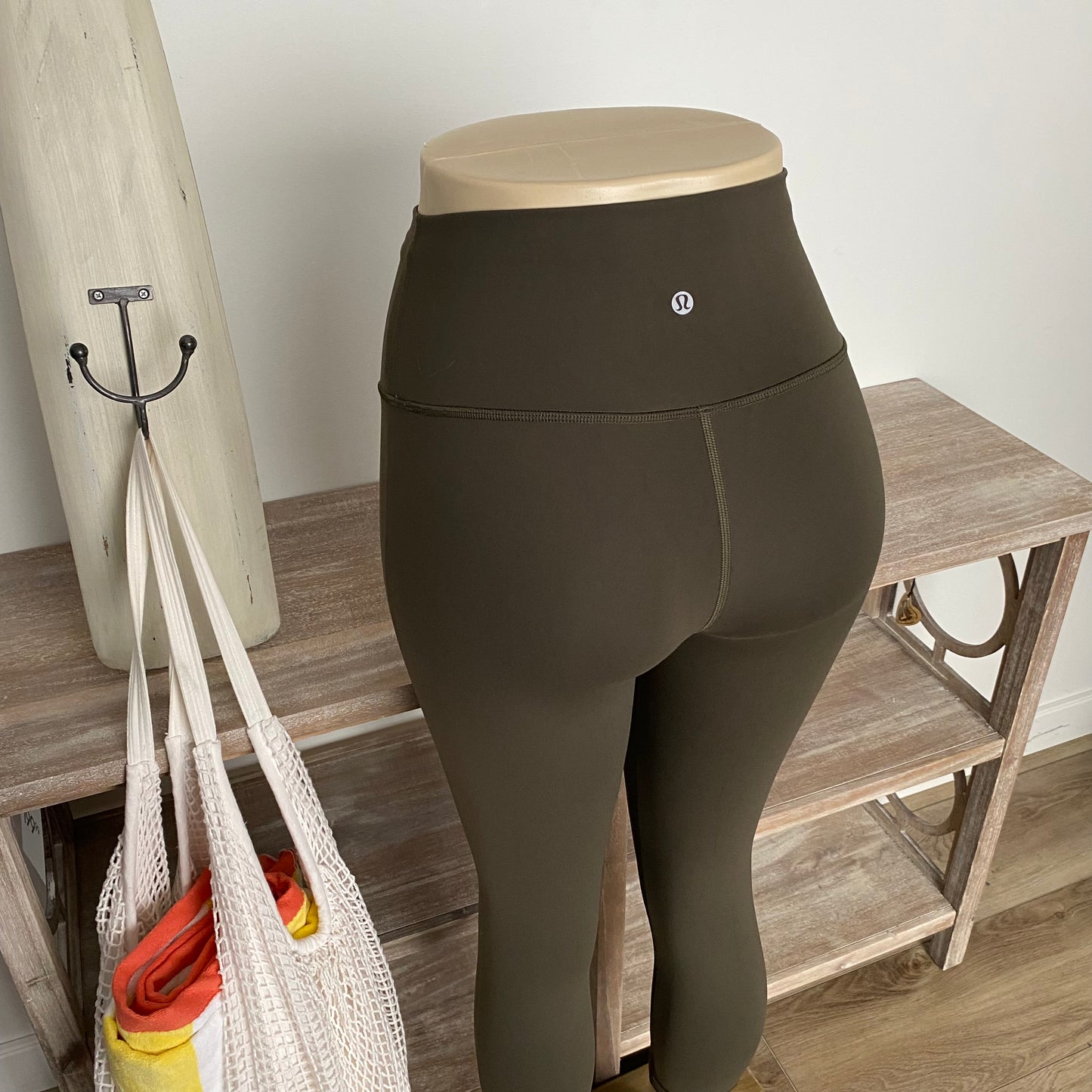 Rare Lululemon Wunder Train High Rise Crop Size 6