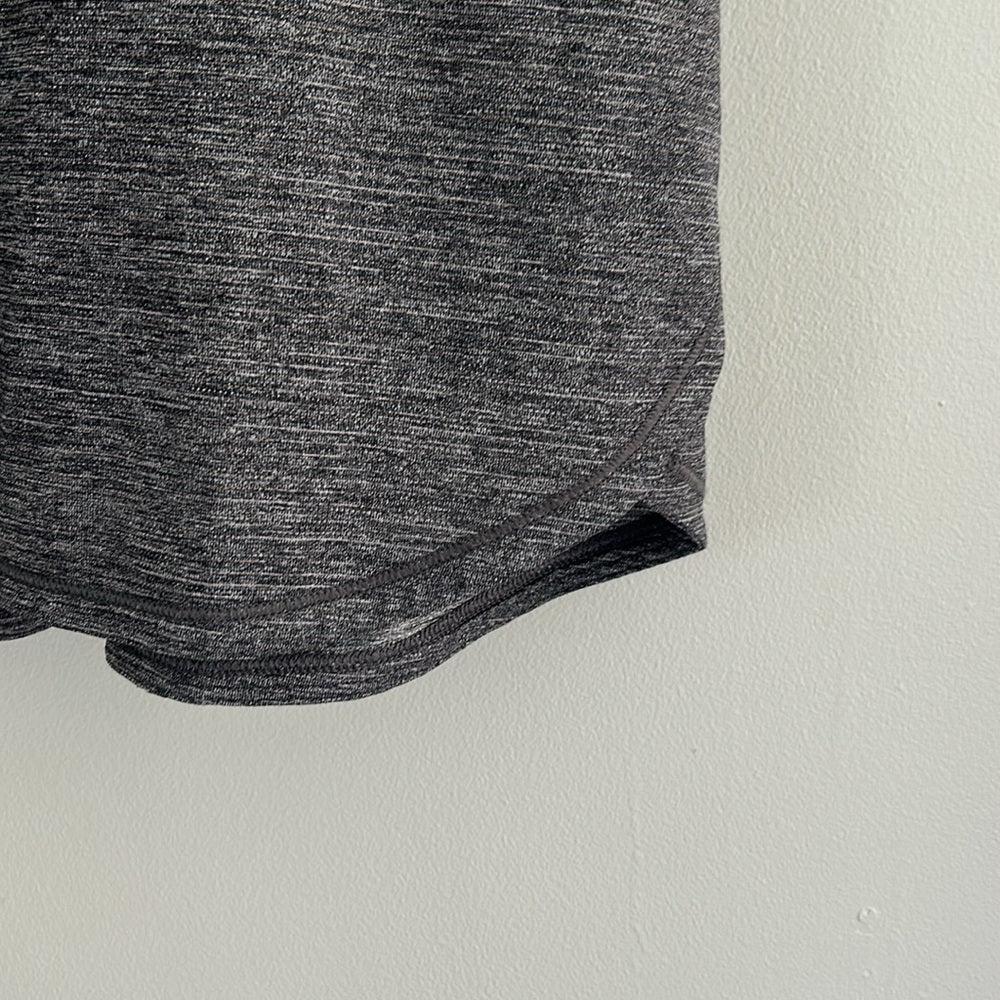 Lululemon In A Cinch Tank Top Rare Size 4