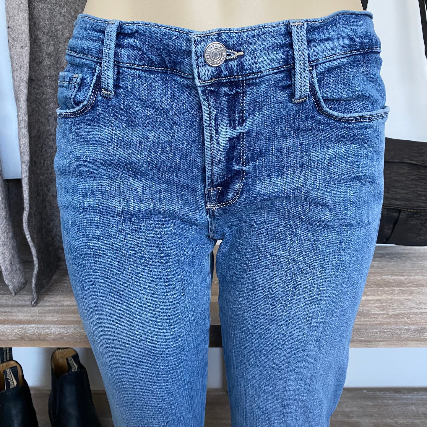 FRAME Le Garcon Straight Blue Denim Jeans Size 28